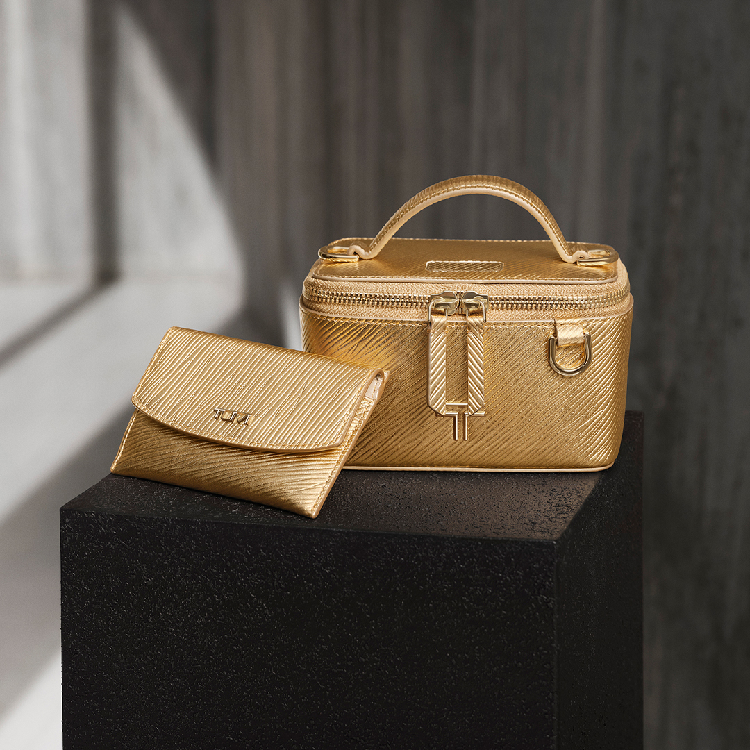 5_SS25_50TH_ANNI_VoyageurLexTrainCase_BeldenFlapCardCase_Gold_684_V4_FINAL_RGB_72_1080x1080-1745961106790
