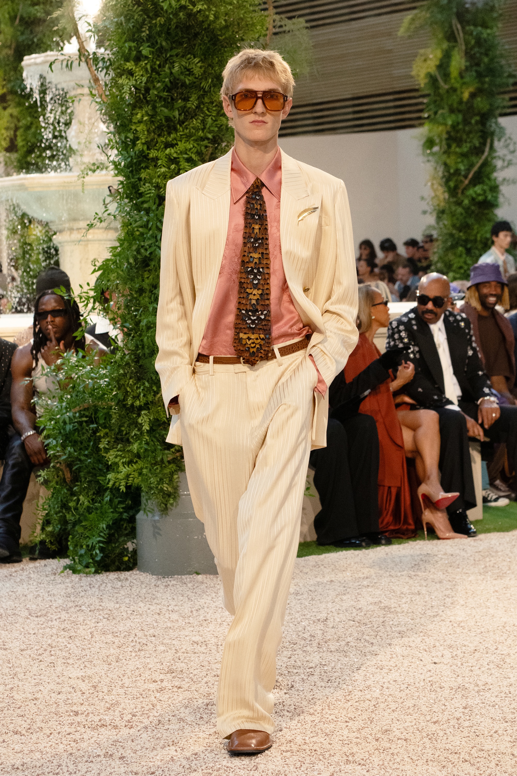 AMIRI_MEN_SS2026_LOOK_45_2732x4098_VOGUE-1751672117319