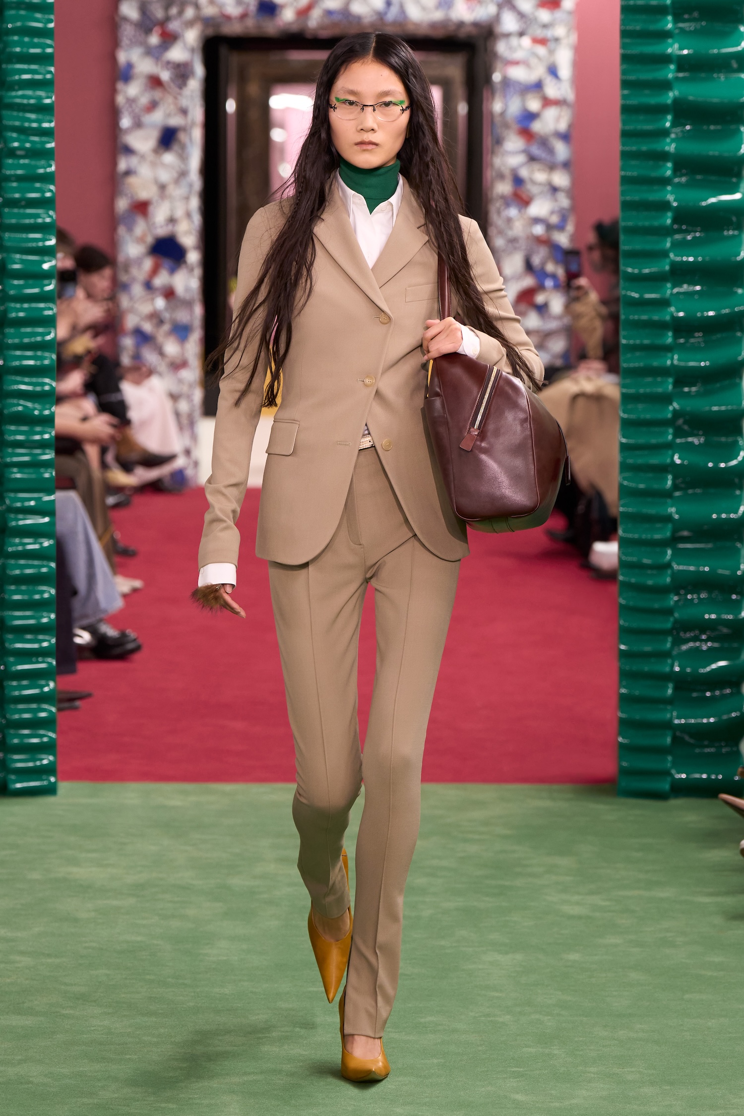 Acne-Studios_FW26_Womenswear_28-1772929177772