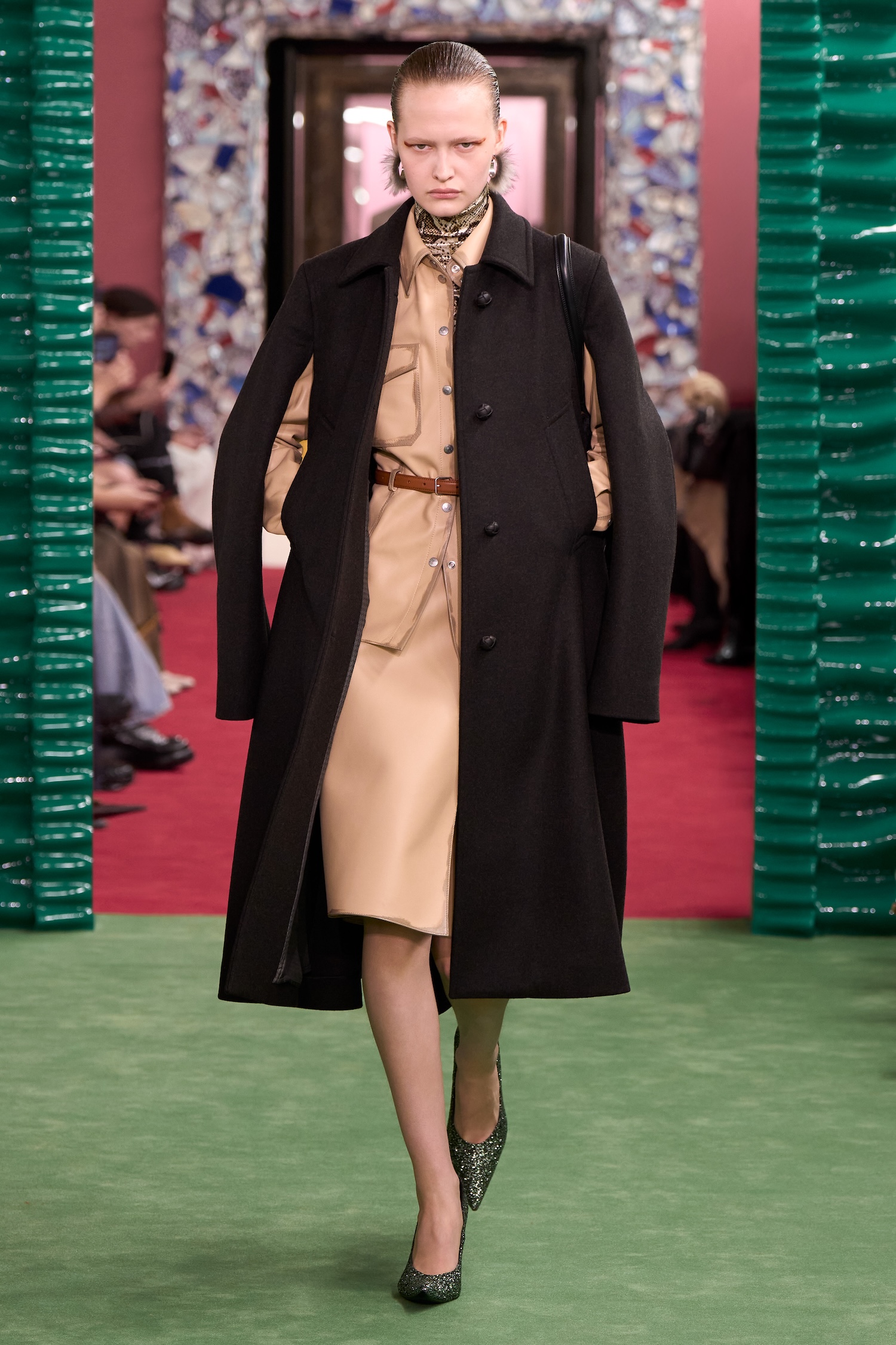 Acne-Studios_FW26_Womenswear_33-1772929178767