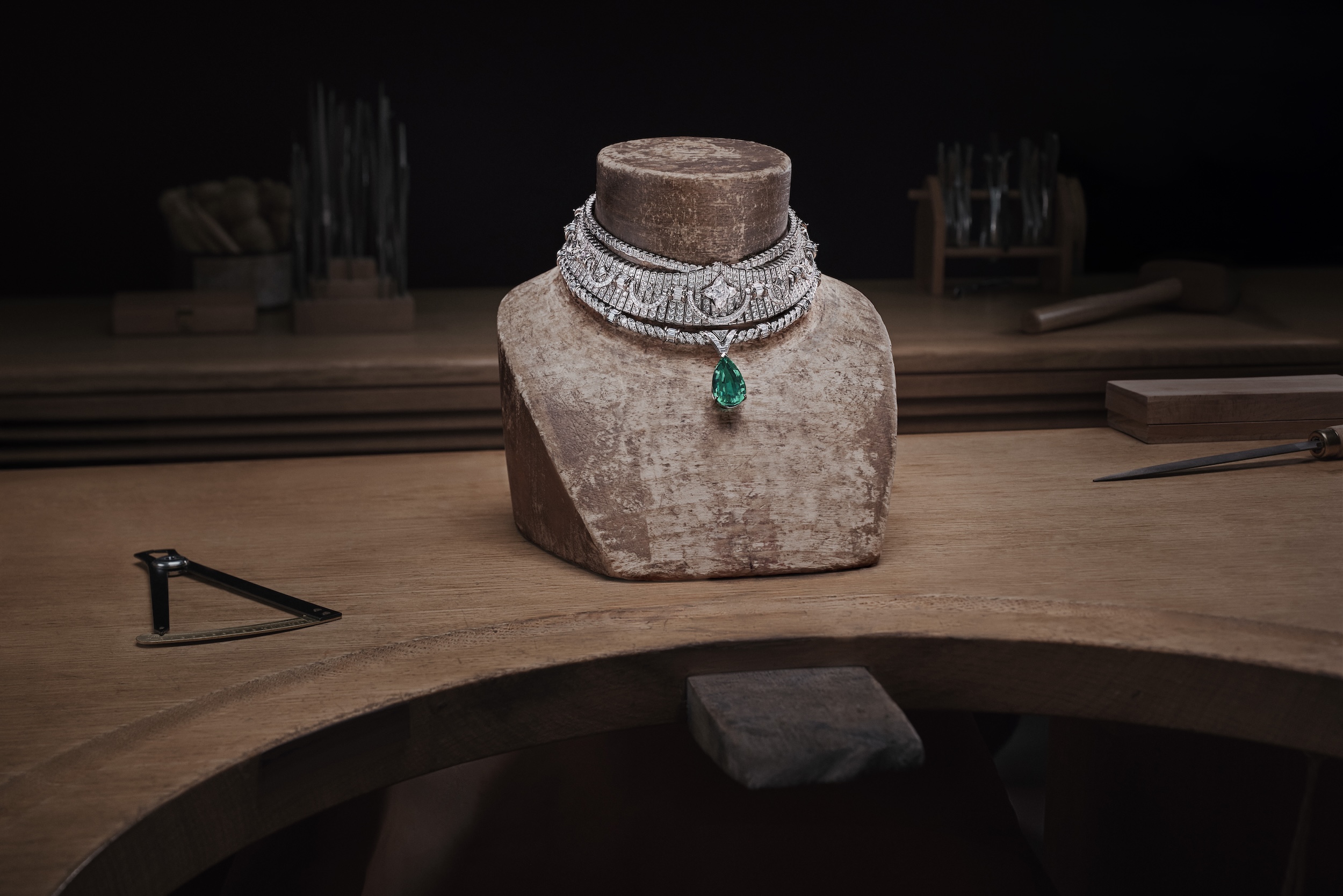 Apogee-necklace-Louis-Vuitton-Virtuosity-Louis-Vuitton-High-Jewelry-Piotr-Stoklosa-1763844302291