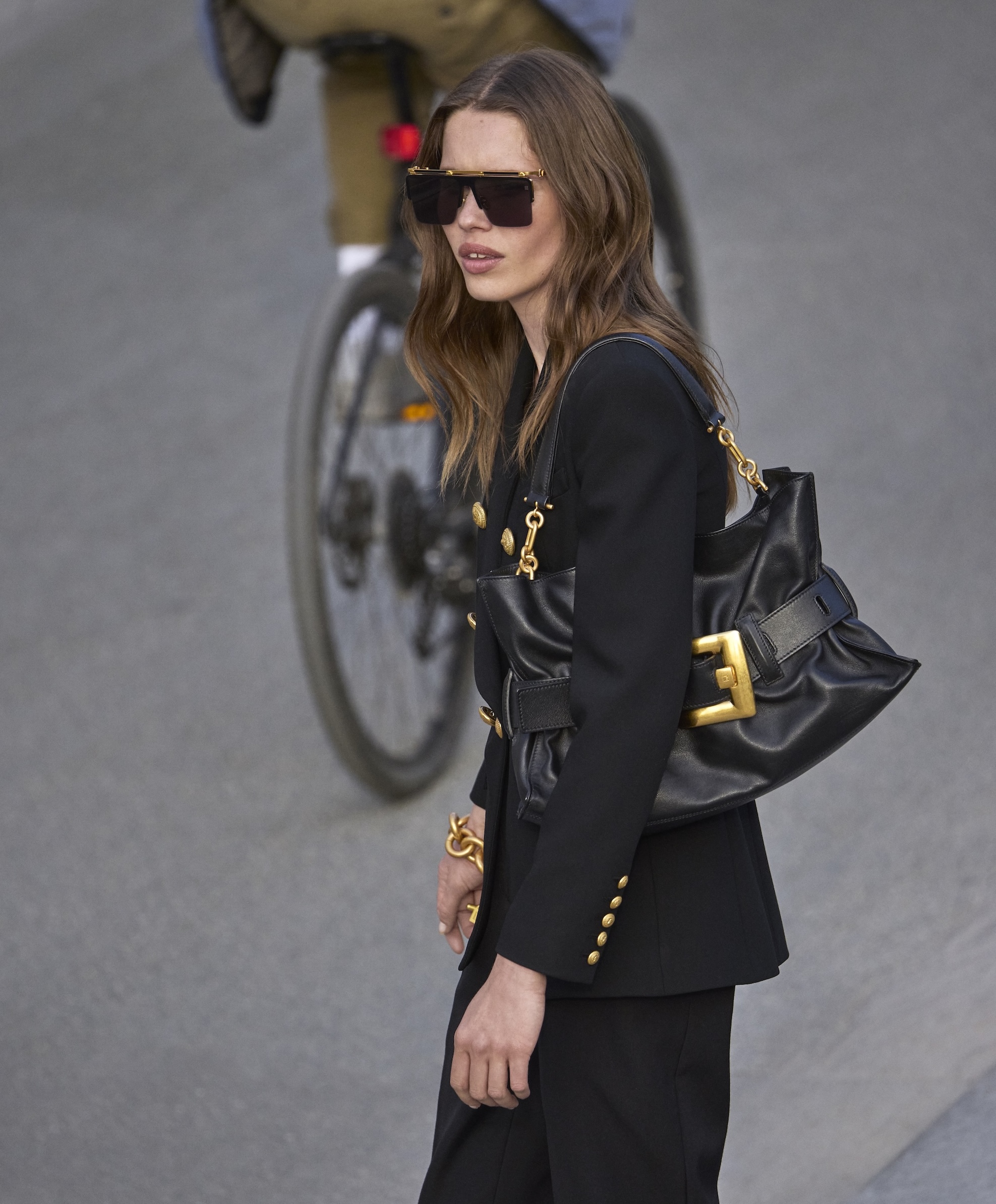 Balmain Pre-Fall 2025 Campaign: A Modern Muse