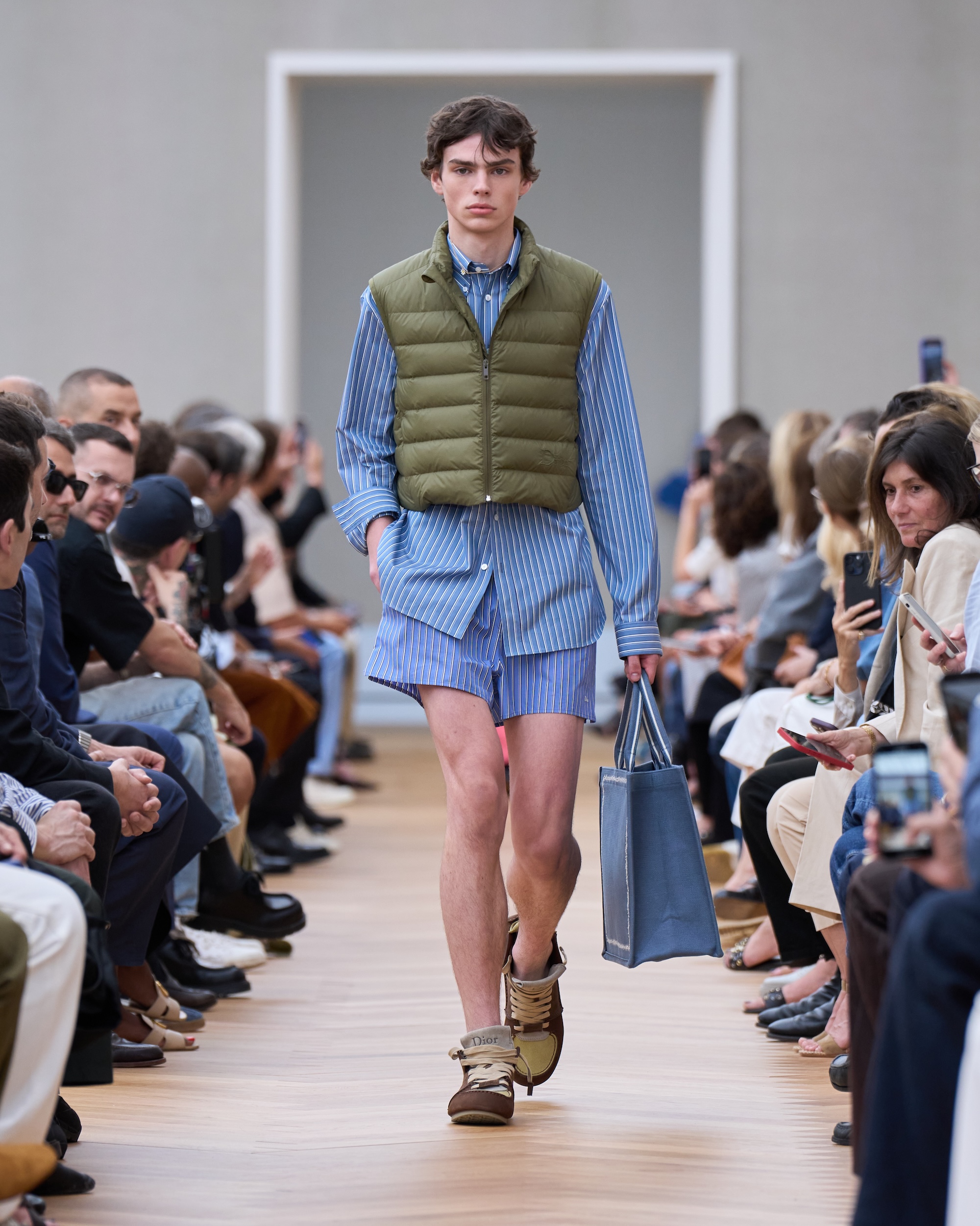 DIOR-SUMMER-2026-COLLECTION_VISUELS_LOOKS_LOOK(35)-1751087004271