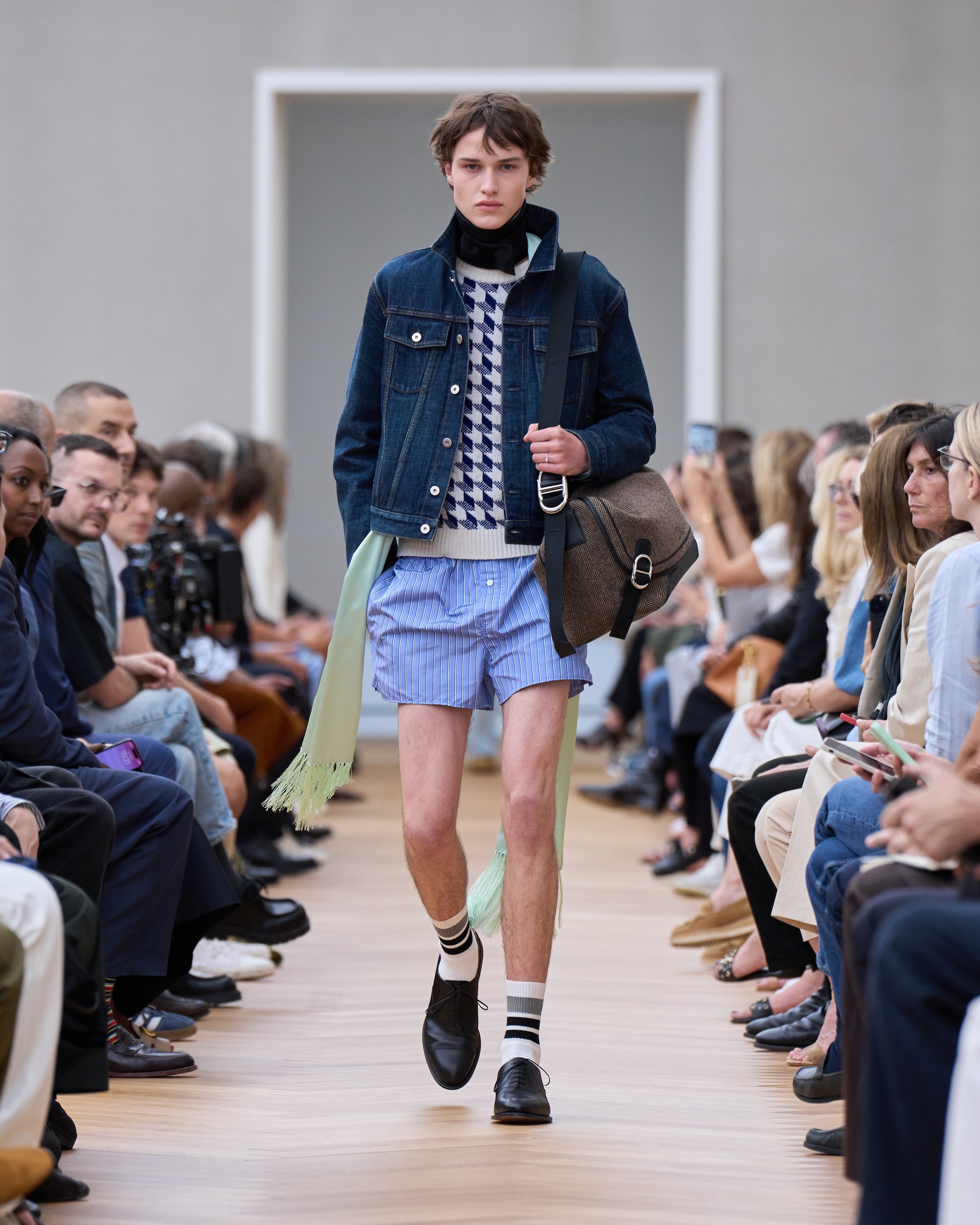 DIOR-SUMMER-2026-COLLECTION_VISUELS_LOOKS_LOOK(40)-1751087007543