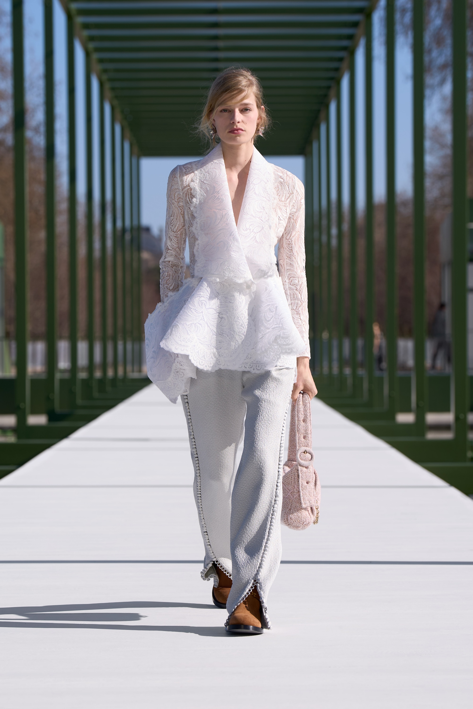 DIOR_W_RTW_FW2627_FRONT_LOOK_12_2x3-1772897404206