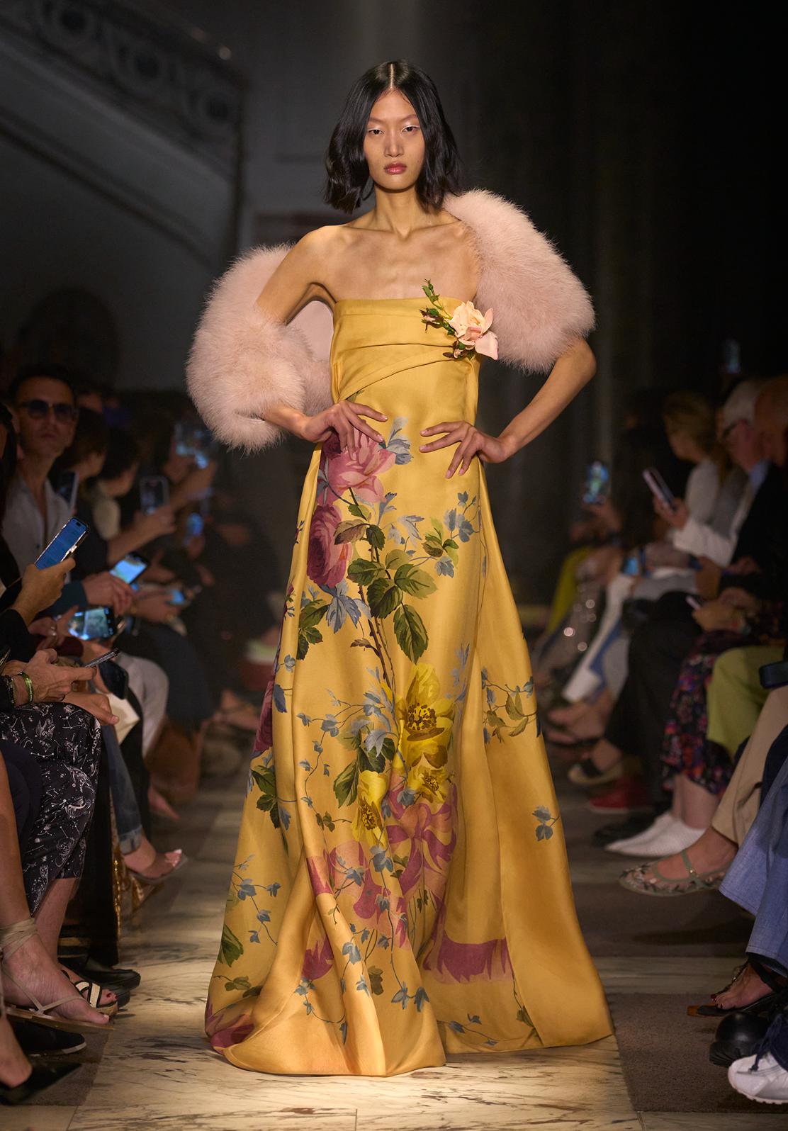 ELIESAABHCAW25-26FrontLook_7-1755315329387