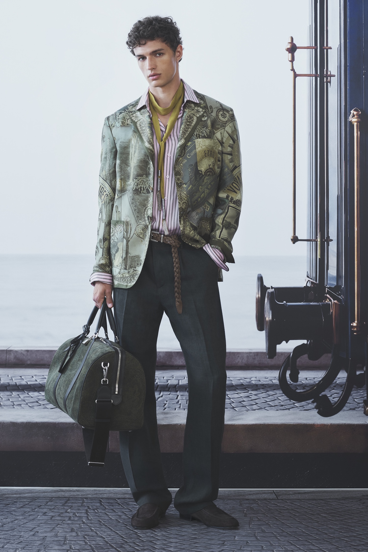 ETRO_MEN_S_SPRING_SUMMER_2027_LOOK(27)-1784469041258