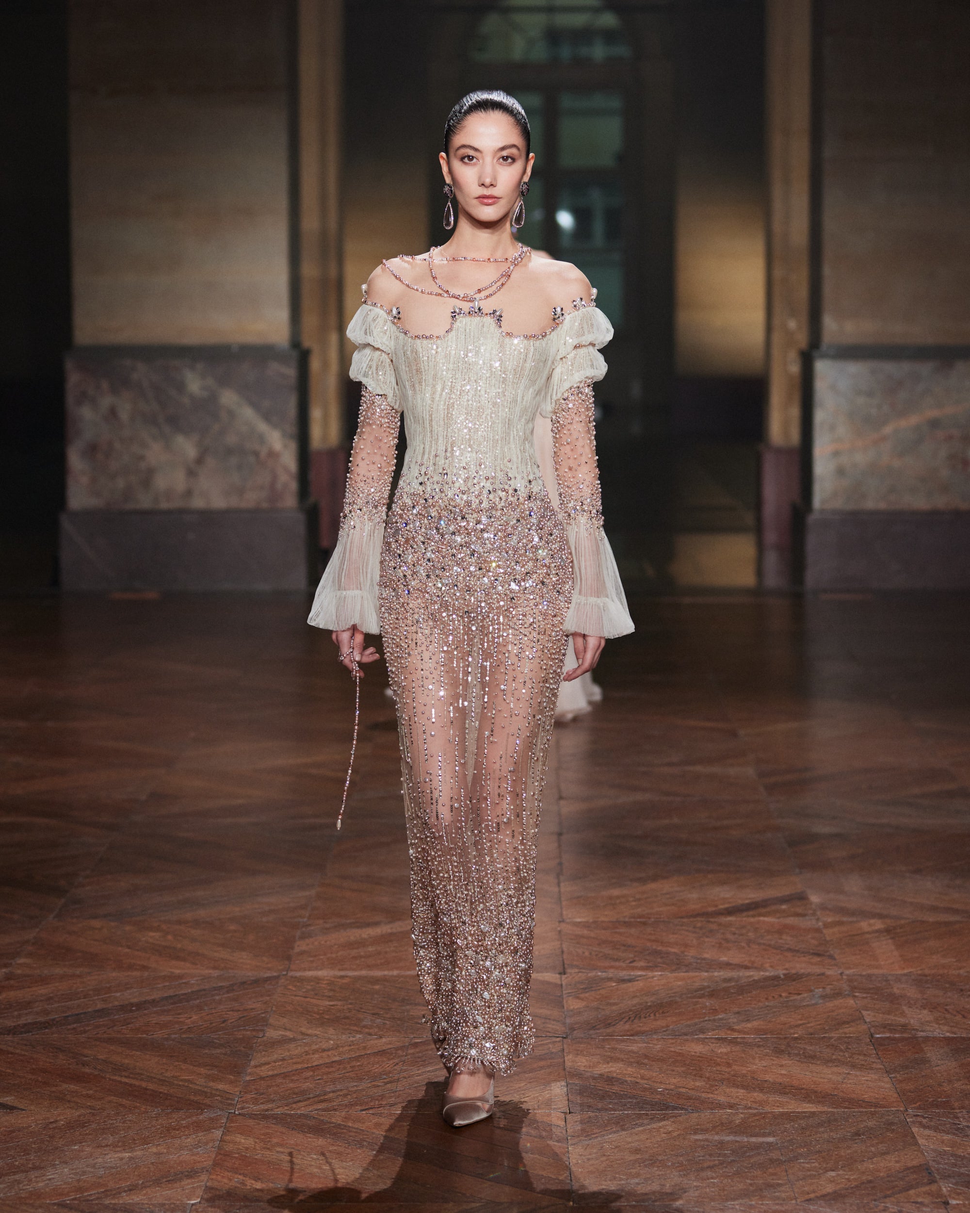 Hobeika_fw26_runway_IG_look21-1770574267205