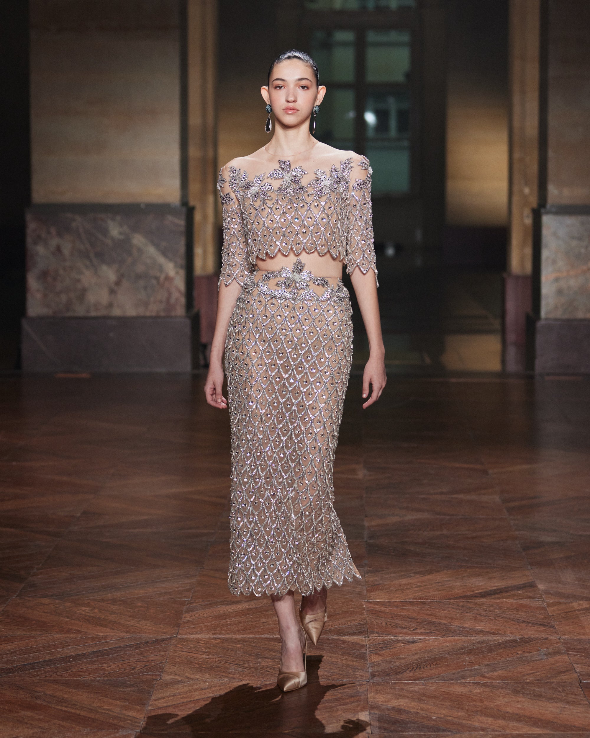 Hobeika_fw26_runway_IG_look24-1770574269264