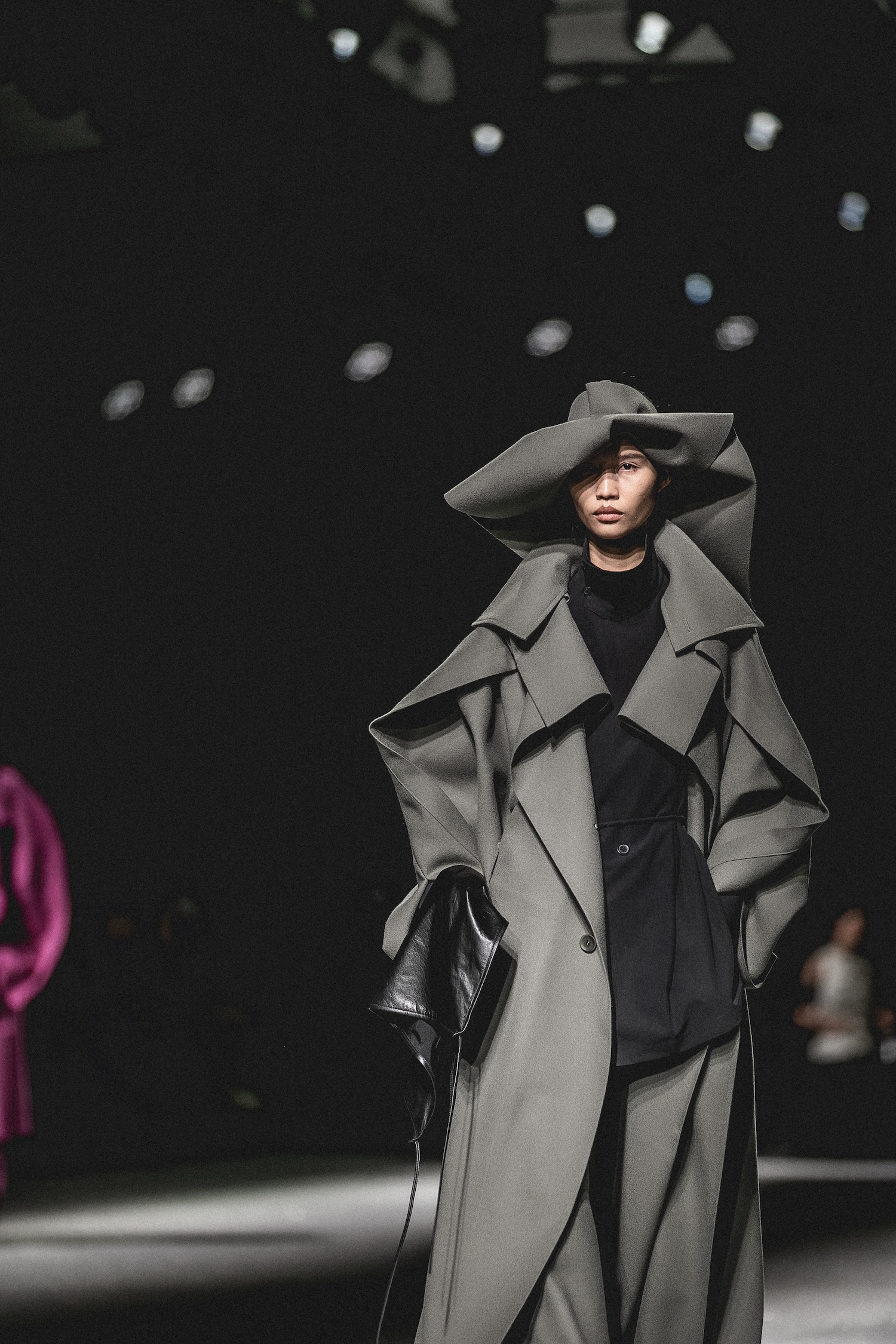 ISSEY-MIYAKE-FW26-20-1773795206897