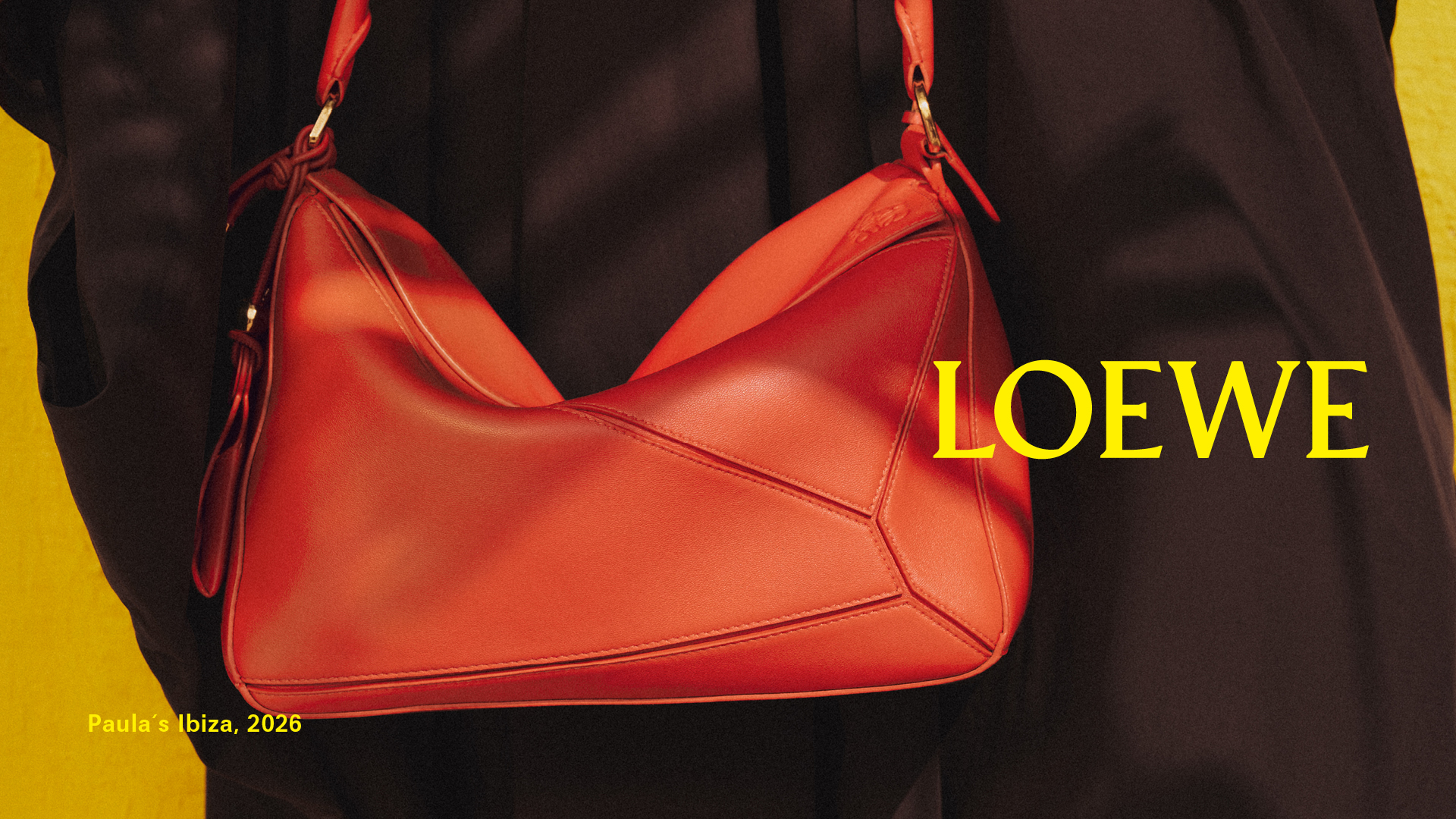 LOEWE-PAULAS-IBIZA-2026-MAIN-CAMPAIGN-18-1776906900360