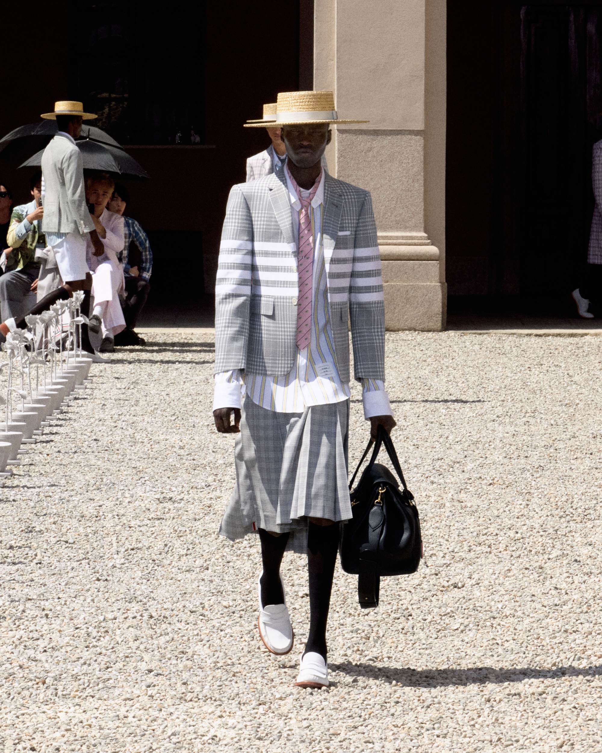 LOOK_08_4x5-1783387536413