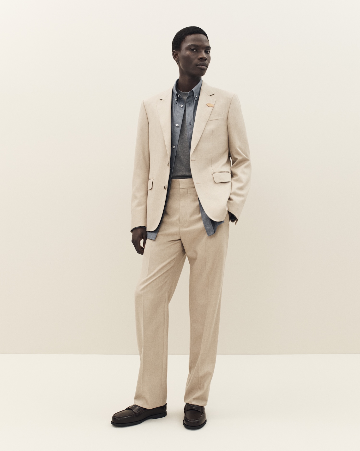 LOUIS-VUITTON-MEN-TRUNK-EDITION-LOOK1-1771116231854