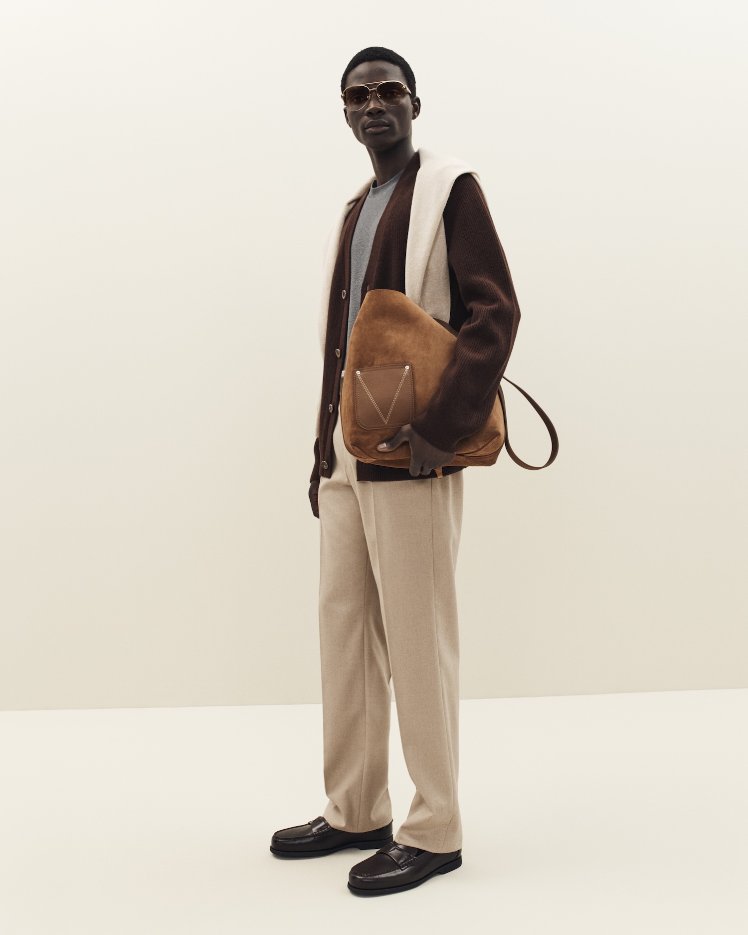 LOUIS-VUITTON-MEN-TRUNK-EDITION-LOOK4-1771116236709