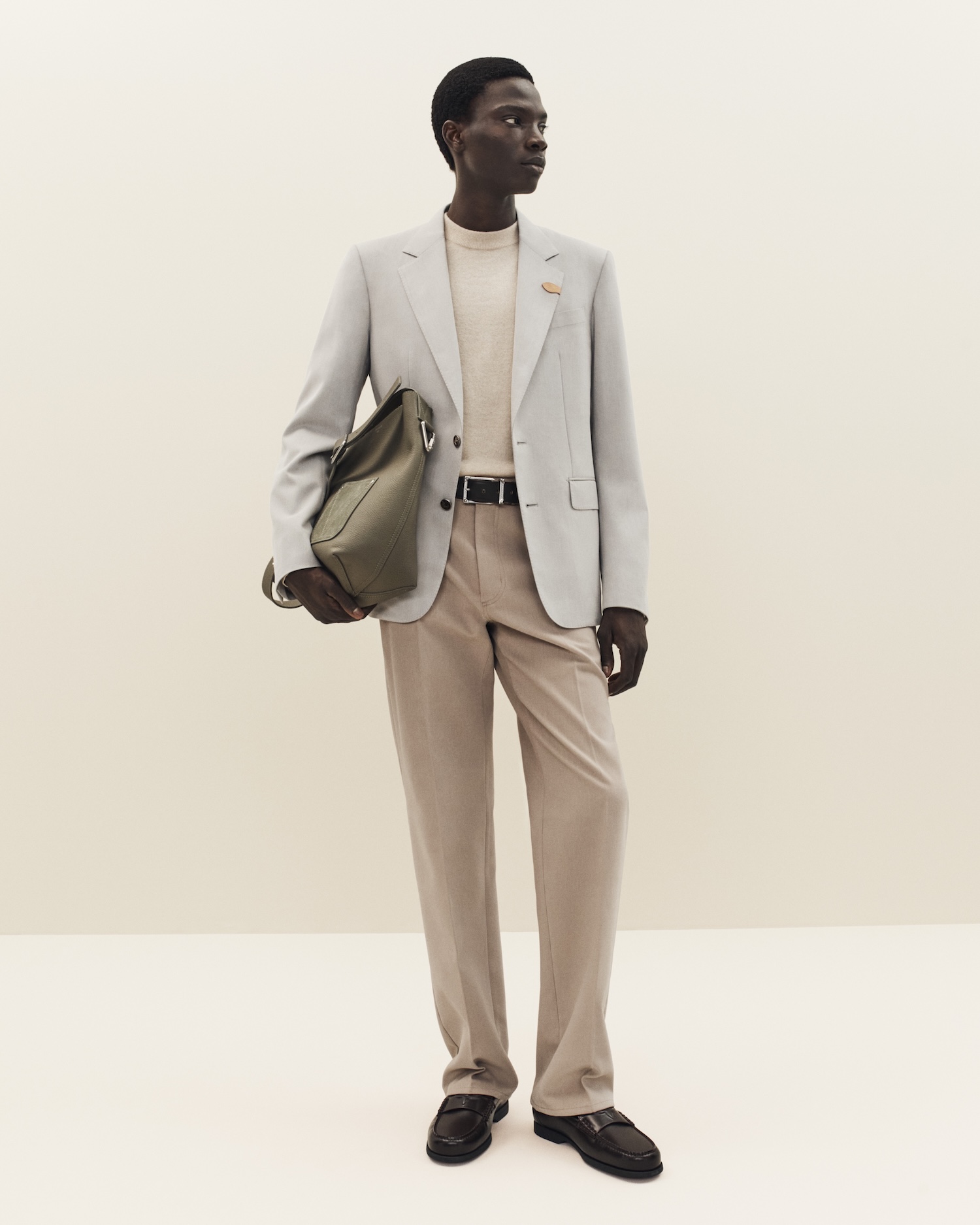 LOUIS-VUITTON-MEN-TRUNK-EDITION-LOOK9-1771116243145