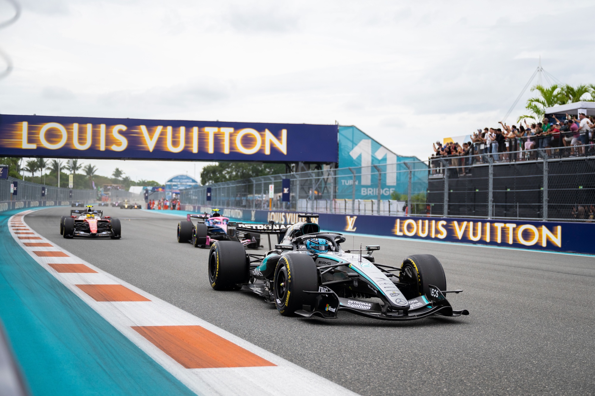 LOUIS-VUITTON_MIAMI-GRAND-PRIX-2026_TRACKSIDE-SIGNAGE-1777946060339
