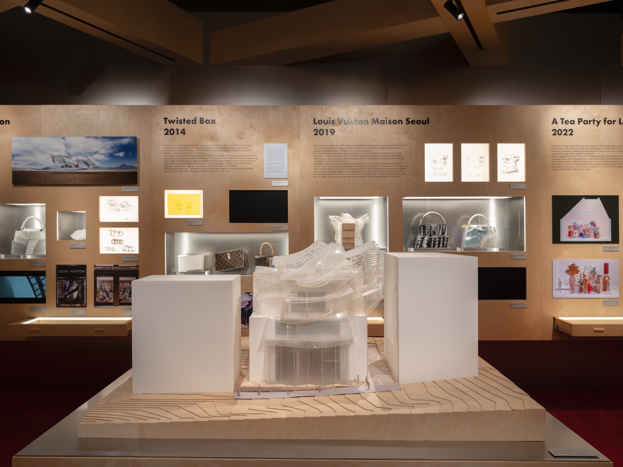 Louis-Vuitton-booth-Art-Basel-Hong-Kong-Common-Studio-1774807277261