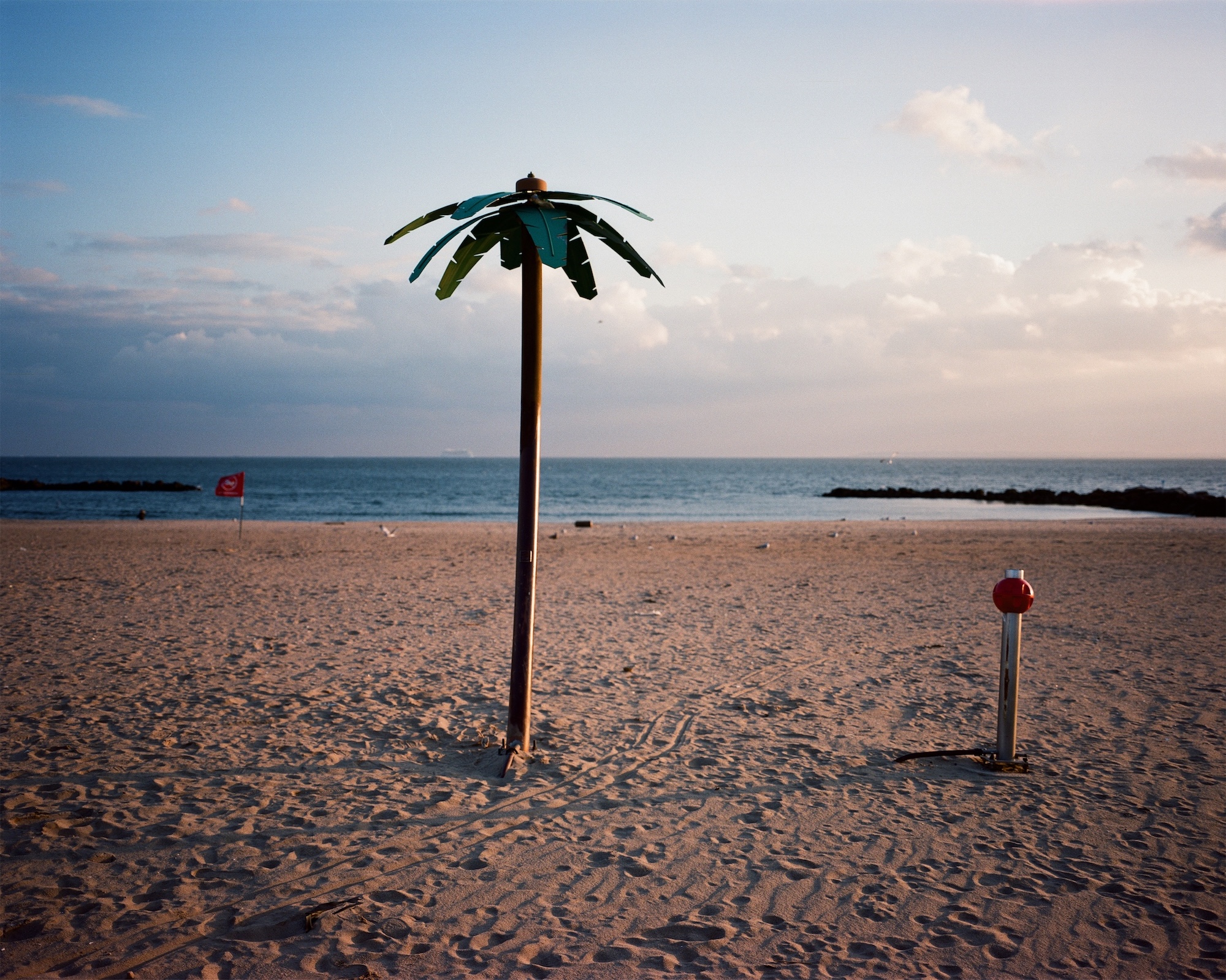 Neil Faveris-Essadi: Photography at Saint Laurent Babylone