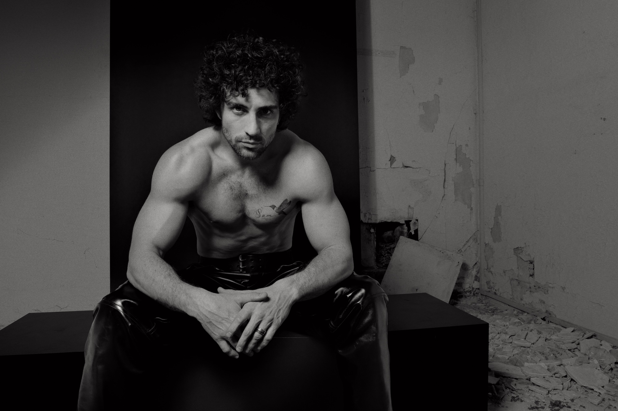 SAINT-LAURENT_GLEN_LUCHFORD_WINTER25_01_HR-1751036809246