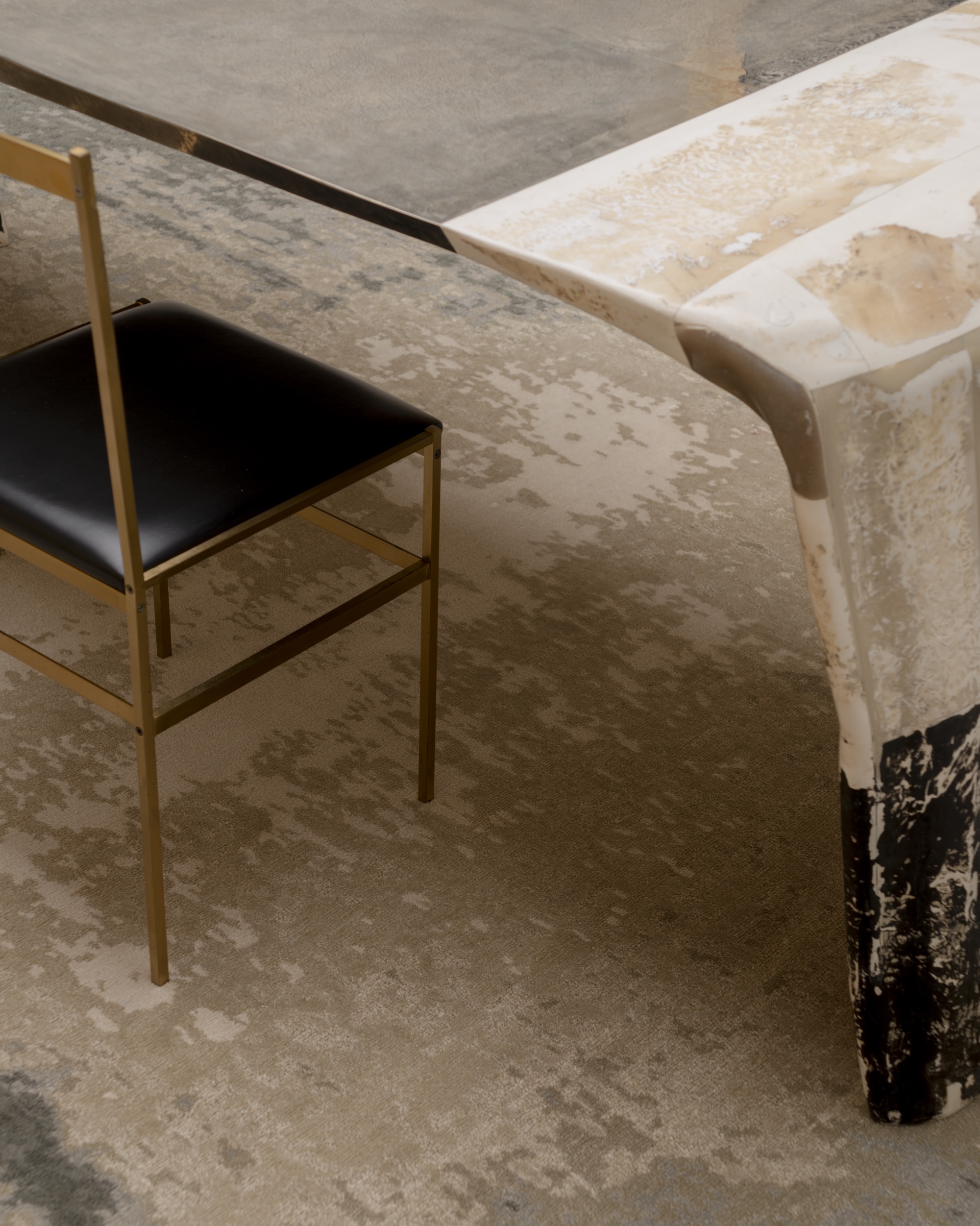 SAINT_LAURENT_MILAN_MONTENAPOLEONE_STORE_04_HR-1761501868893