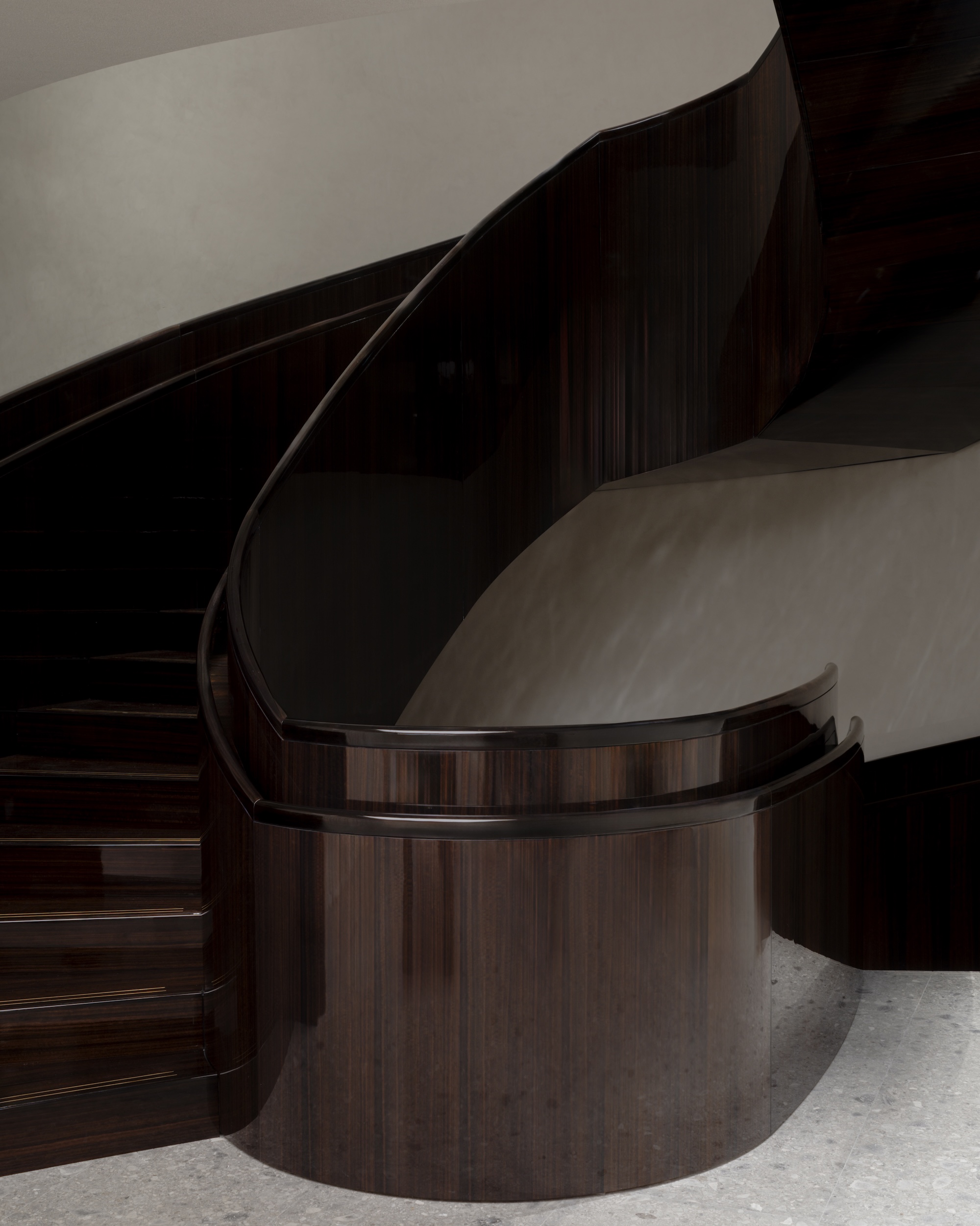 SAINT_LAURENT_MILAN_MONTENAPOLEONE_STORE_07_HR-1761501864409