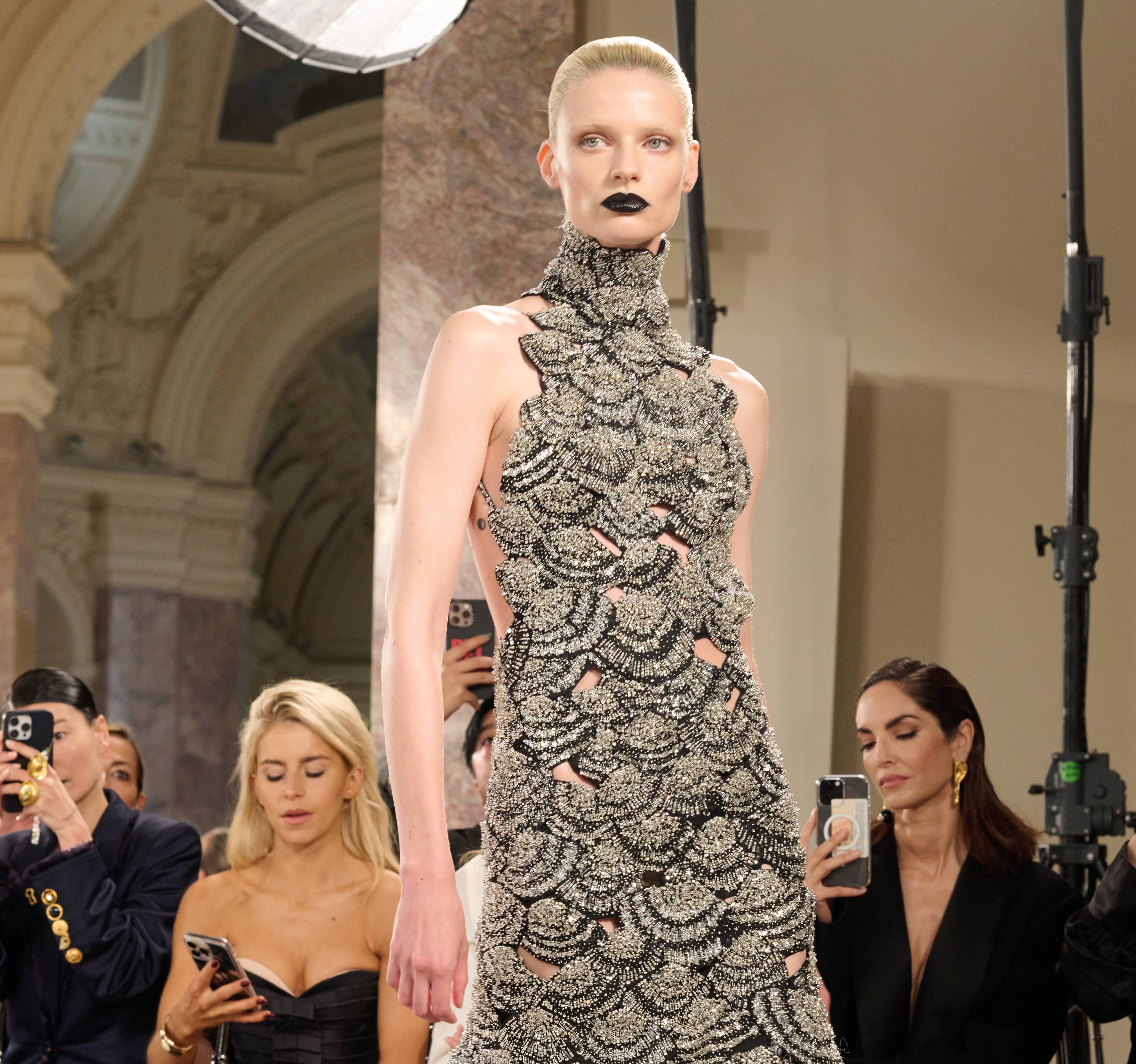 Schiaparelli Fall/Winter 2025-26 Proposes A Powerful Collection for A 'World on the Precipice'