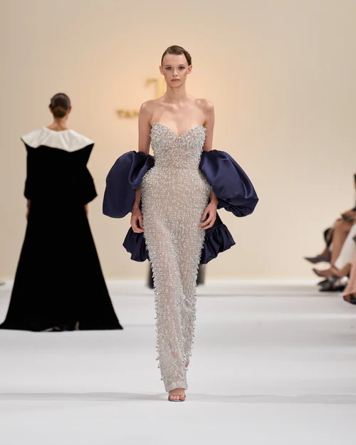 Tamara Ralph Couture Fall/Winter 2025-26, Redefining the 'It Girl'