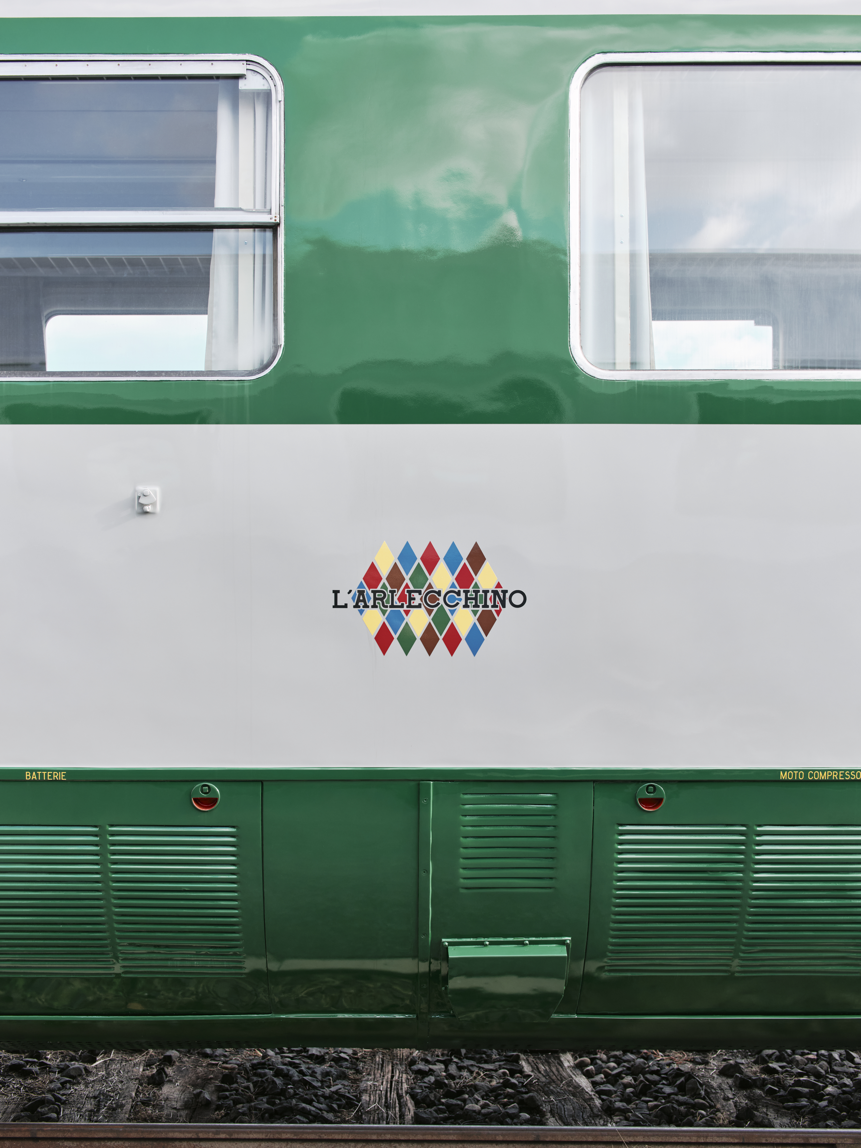 Treno_Arlecchino_Prada_Frames_2025_04-1744036339422