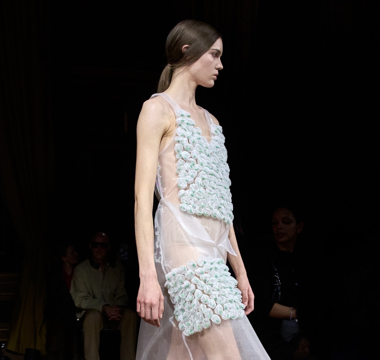 Victoria Beckham Autumn/Winter 2026: Fashion Moves in Century-Long Cycles