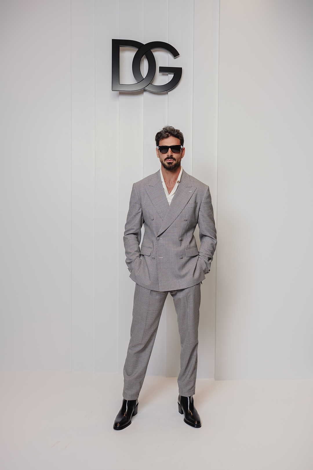 dolce-and-gabbana-women-spring-summer-2026-fashion-show-Michele_Morrone-1760071620776