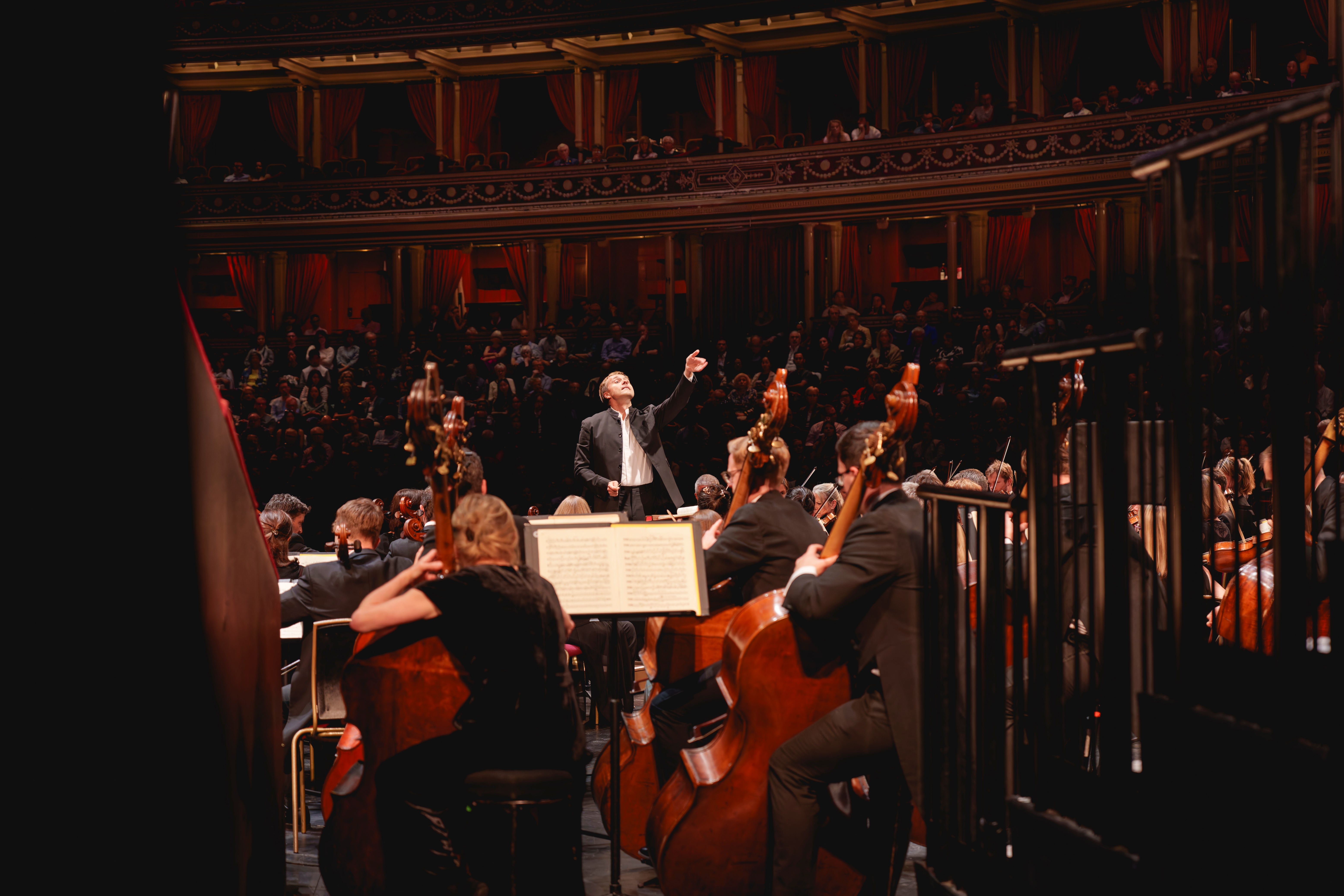 dunhill and the Royal Philharmonic Orchestra Compose a New Era of British Elegance