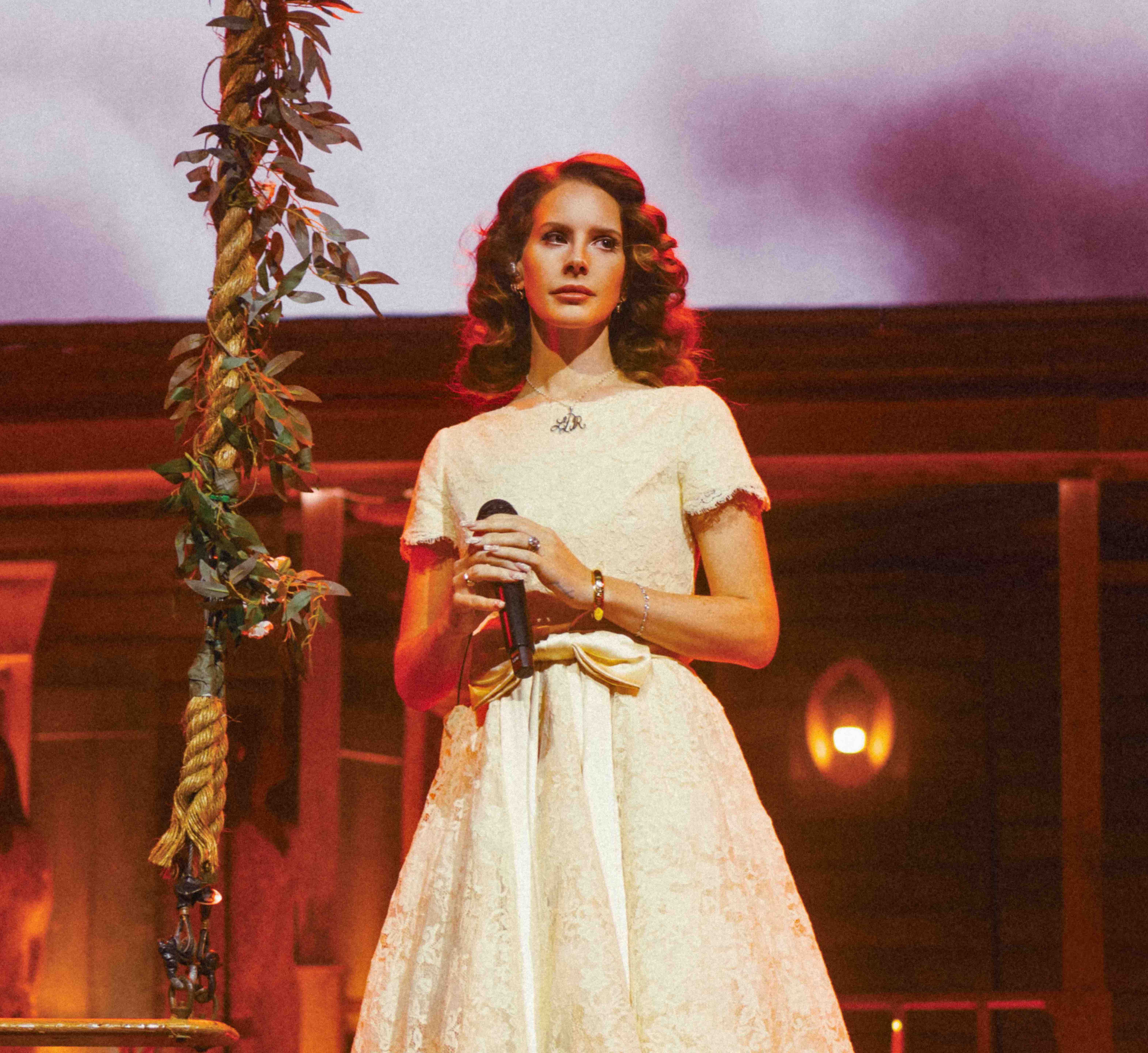 Lana Del Rey Stuns in Valentino at Stagecoach Festival