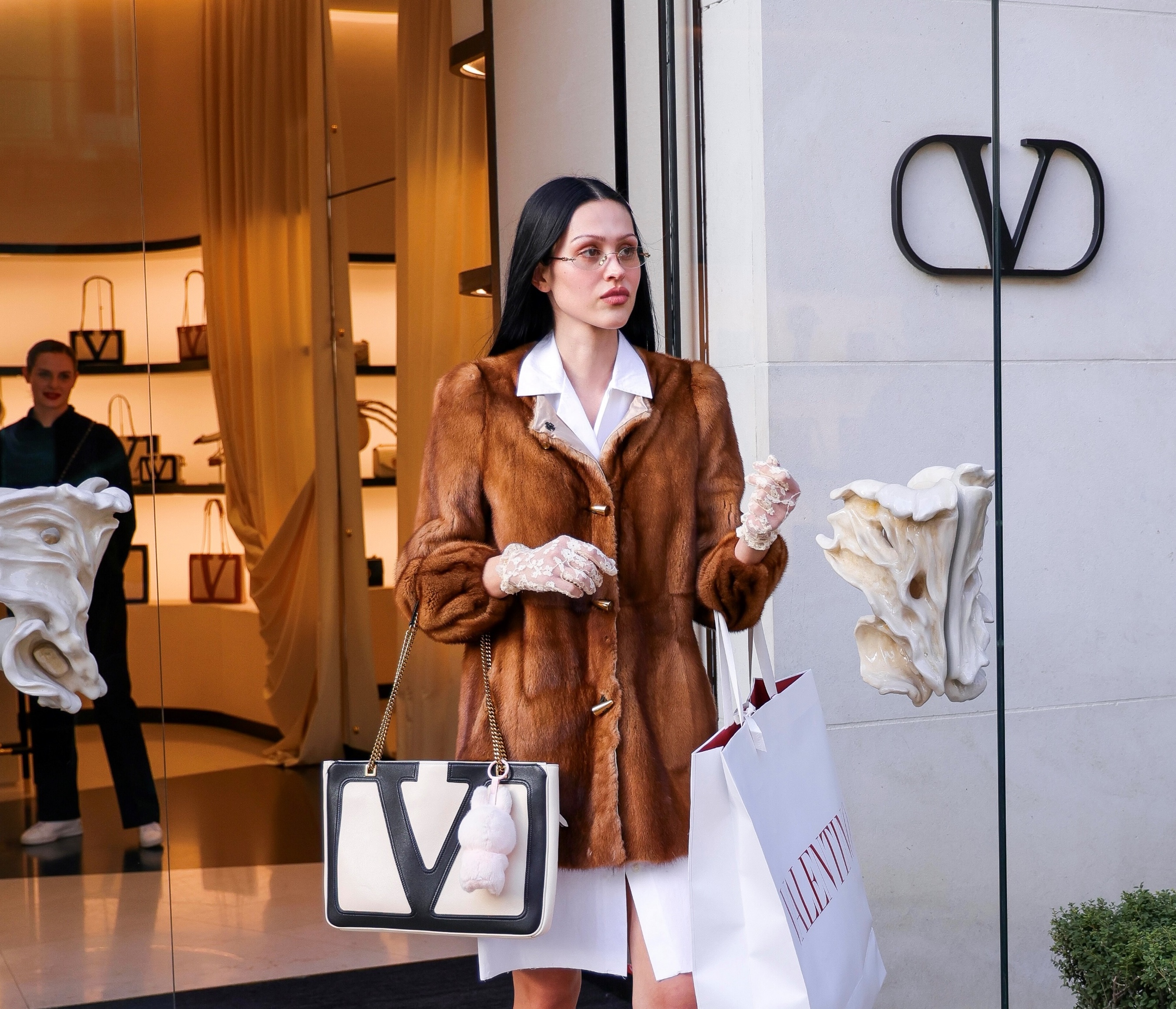 How Amelia Gray is Redefining Modern Feminine Fashion