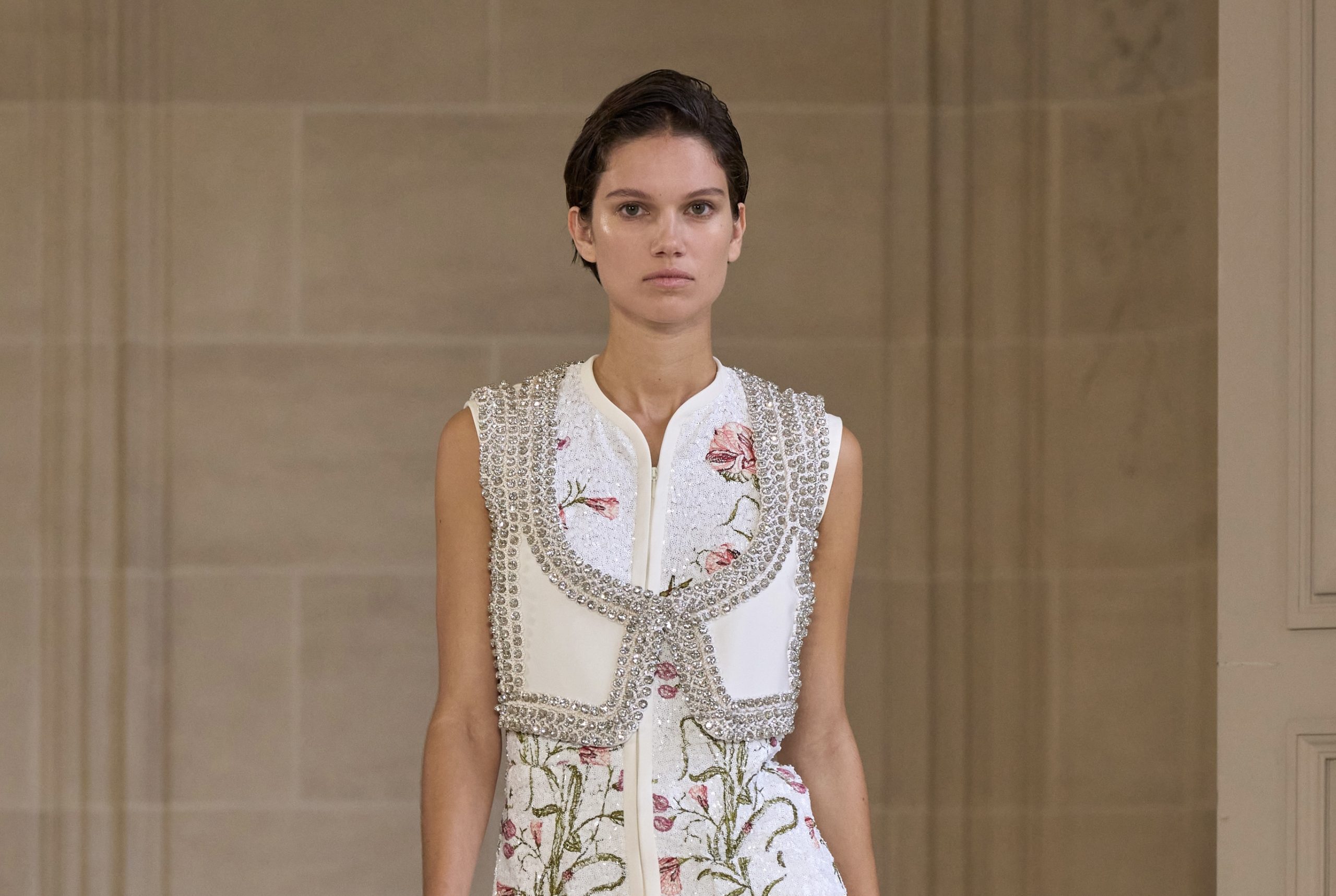Giambattista Valli Spring-Summer 2025: Romantic Reminiscence