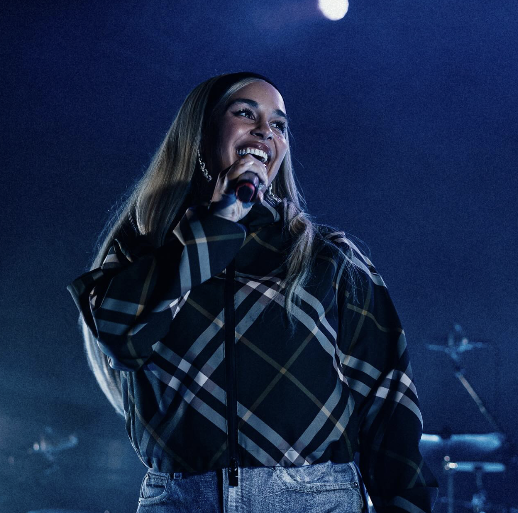Jorja Smith Gives Burberry Check the Spotlight