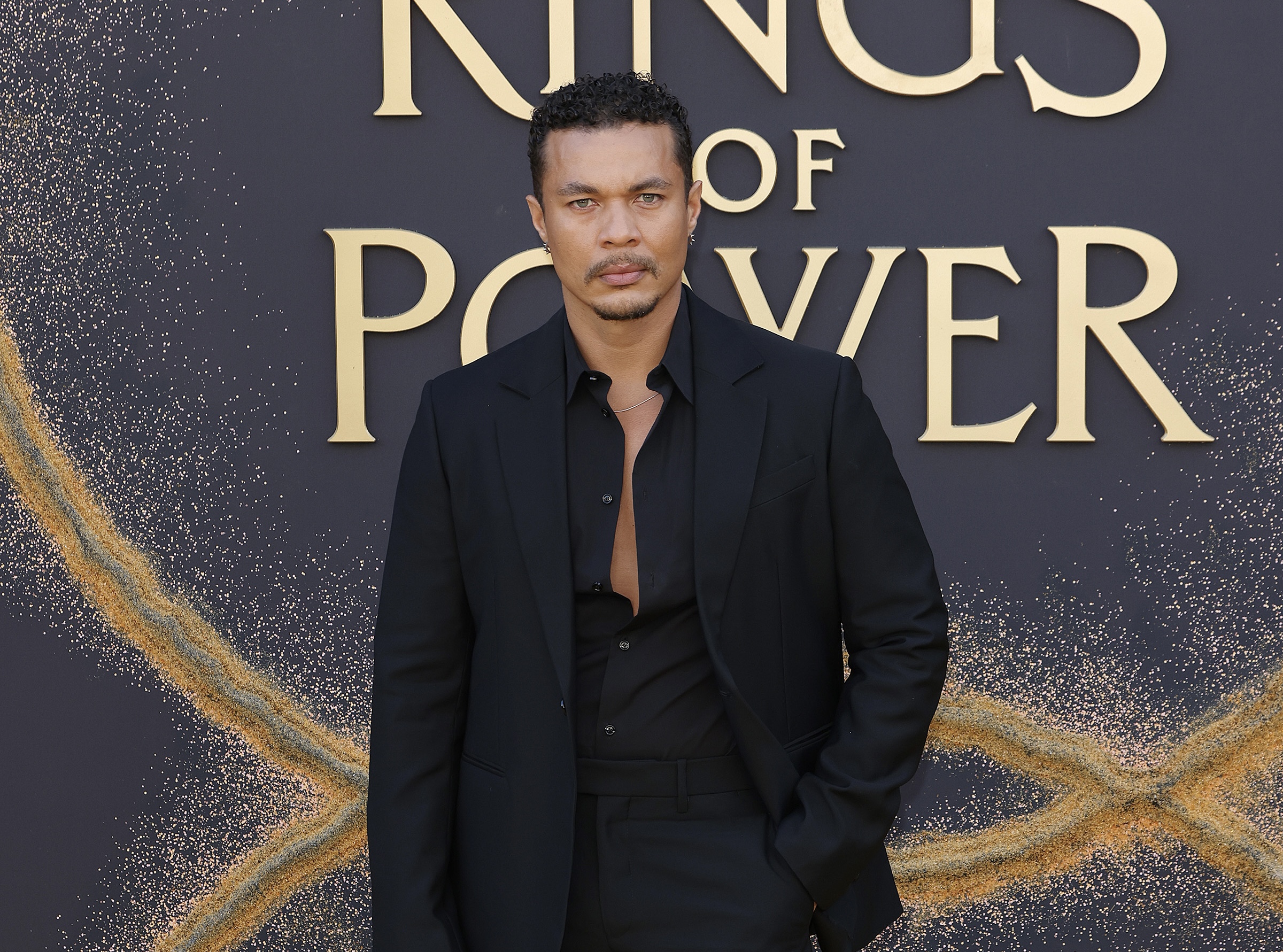 Ismael Cruz Cordova Channels Elven Elegance in Burberry at “Rings of Power” Premiere