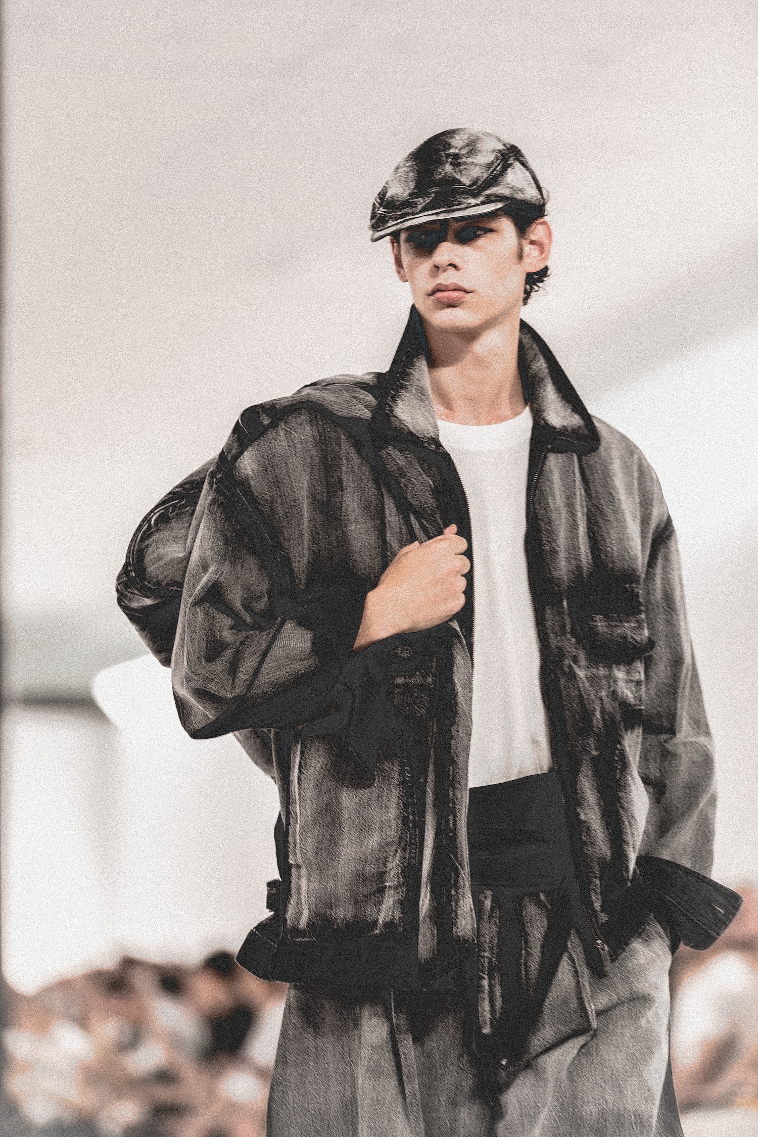 isseymiyake-immen-ss27-runway-03-1783869880806