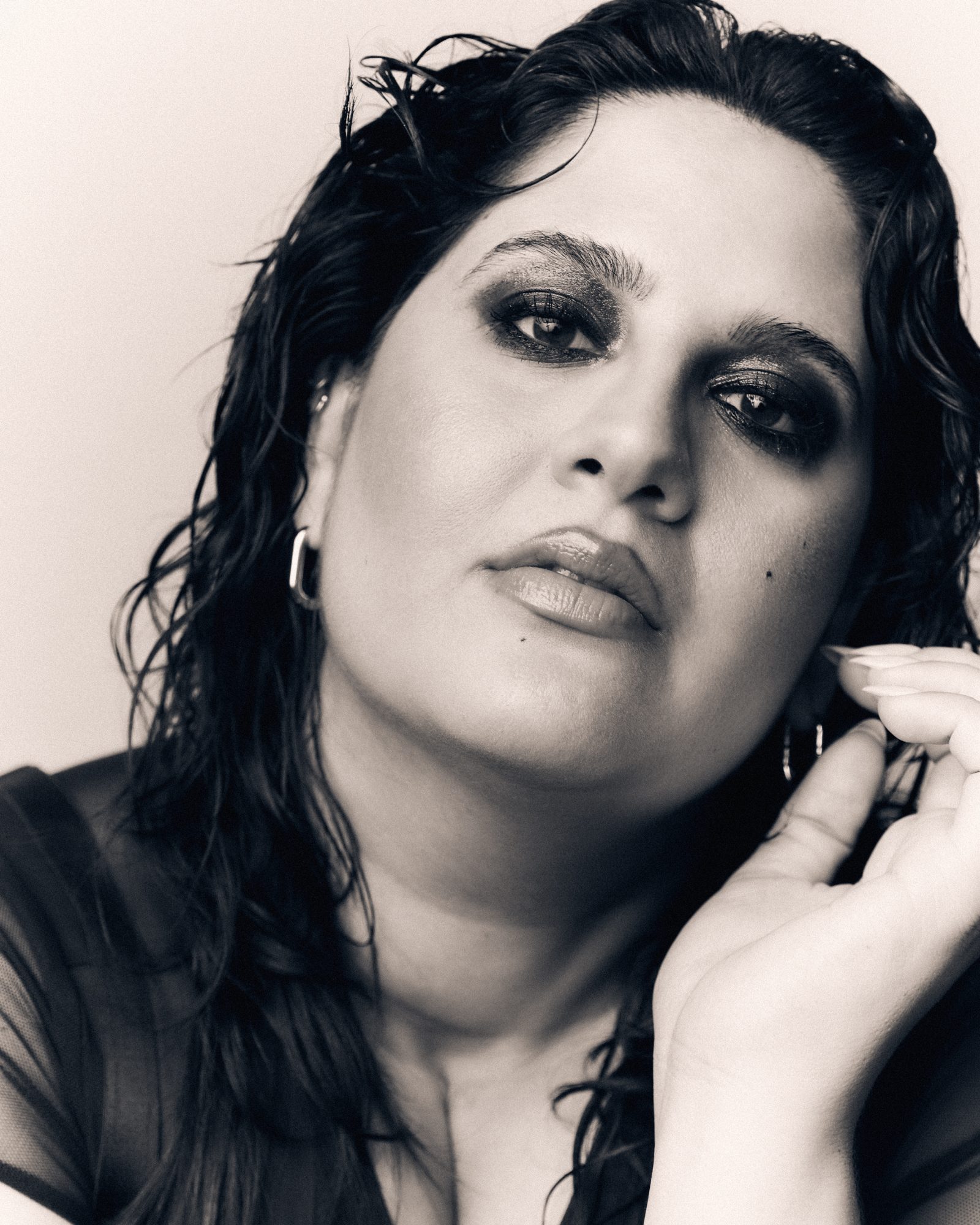 natasha-behnam98600-1-1600x2000-1742420079035-d5is86s4axd