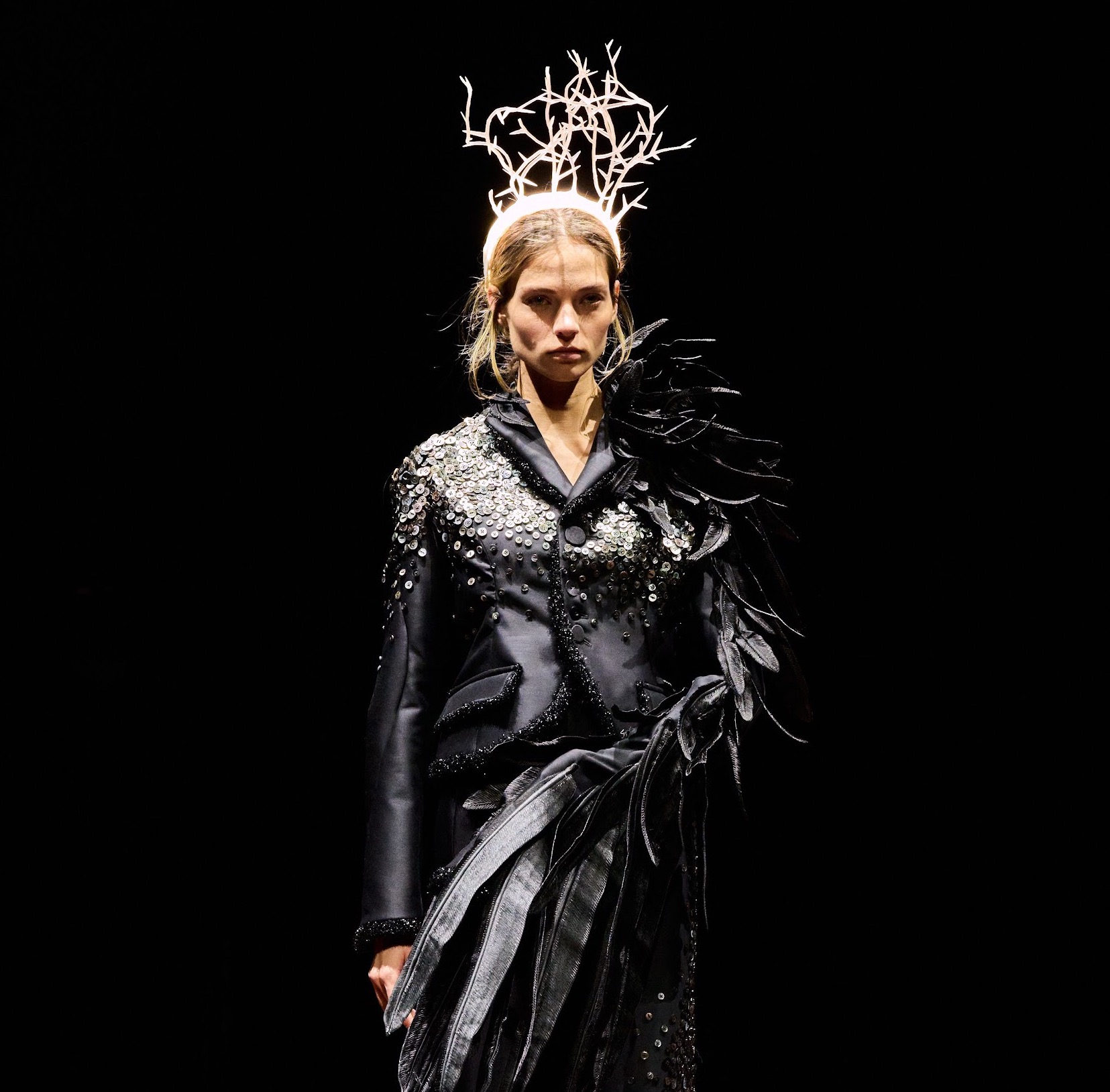 UNDERCOVER AW25 35th Anniversary: Reimagining of “but beautiful…”