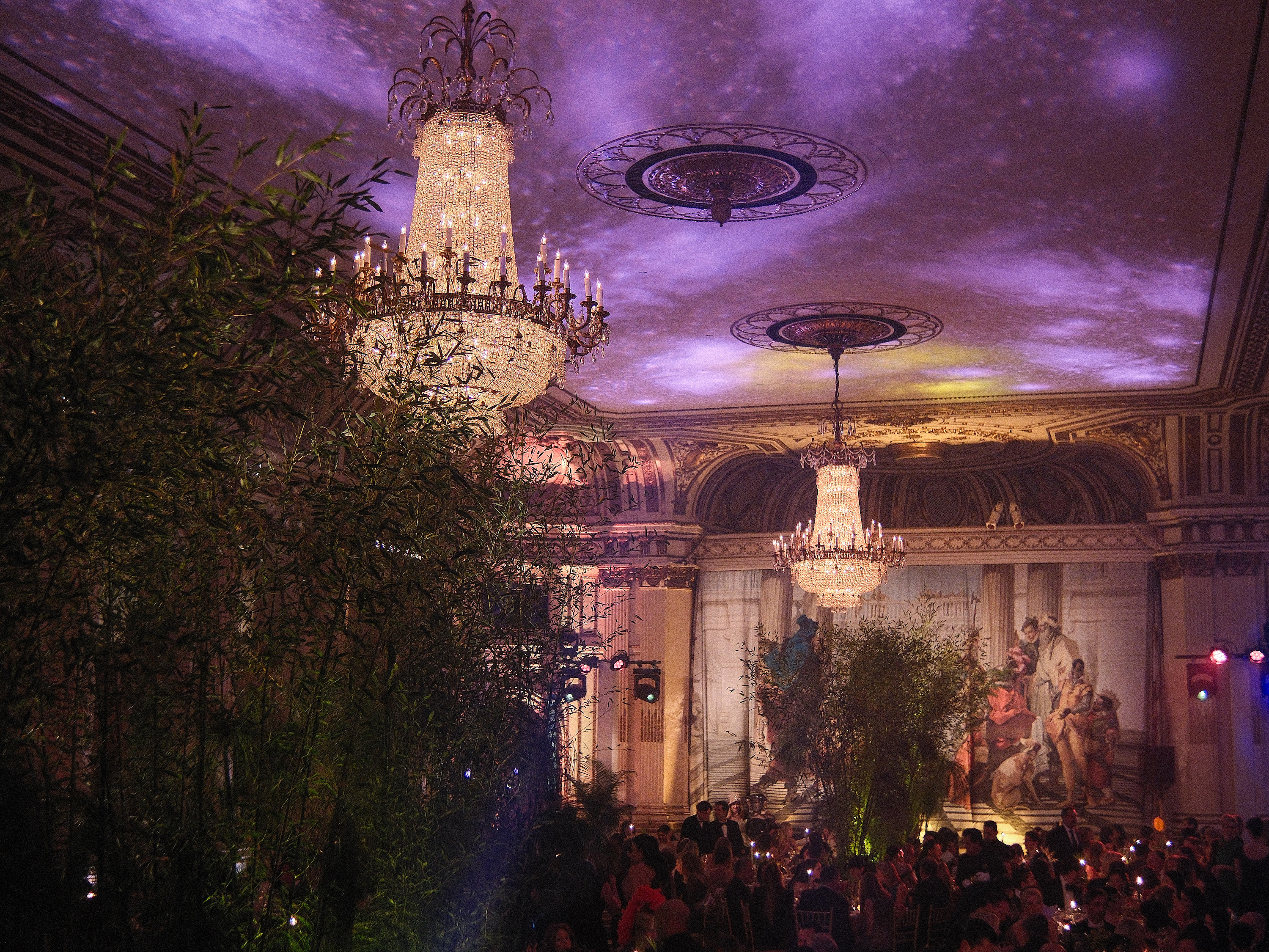 Save Venice Transforms The Plaza Into The Banquet of Cleopatra