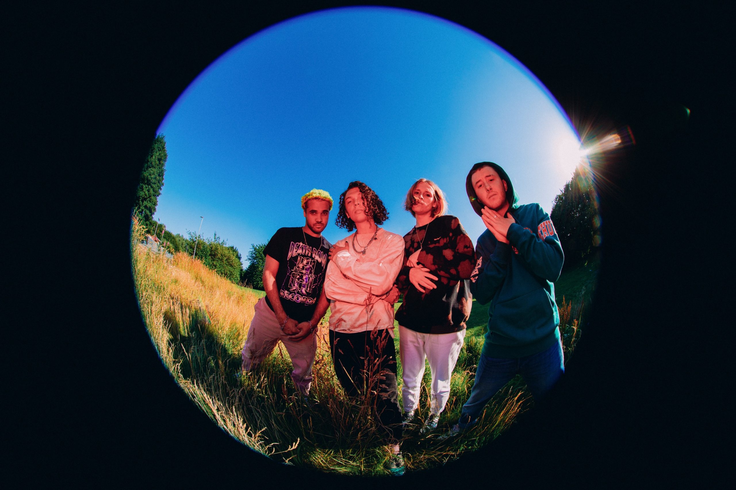 Exclusive: An Interview With Indie Pop Band, Larkins