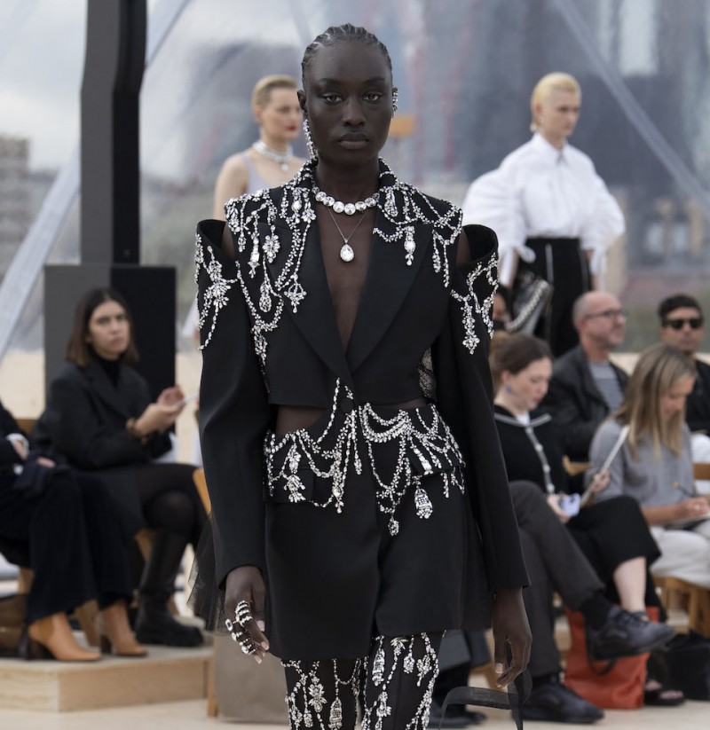 Alexander McQueen spring 2022