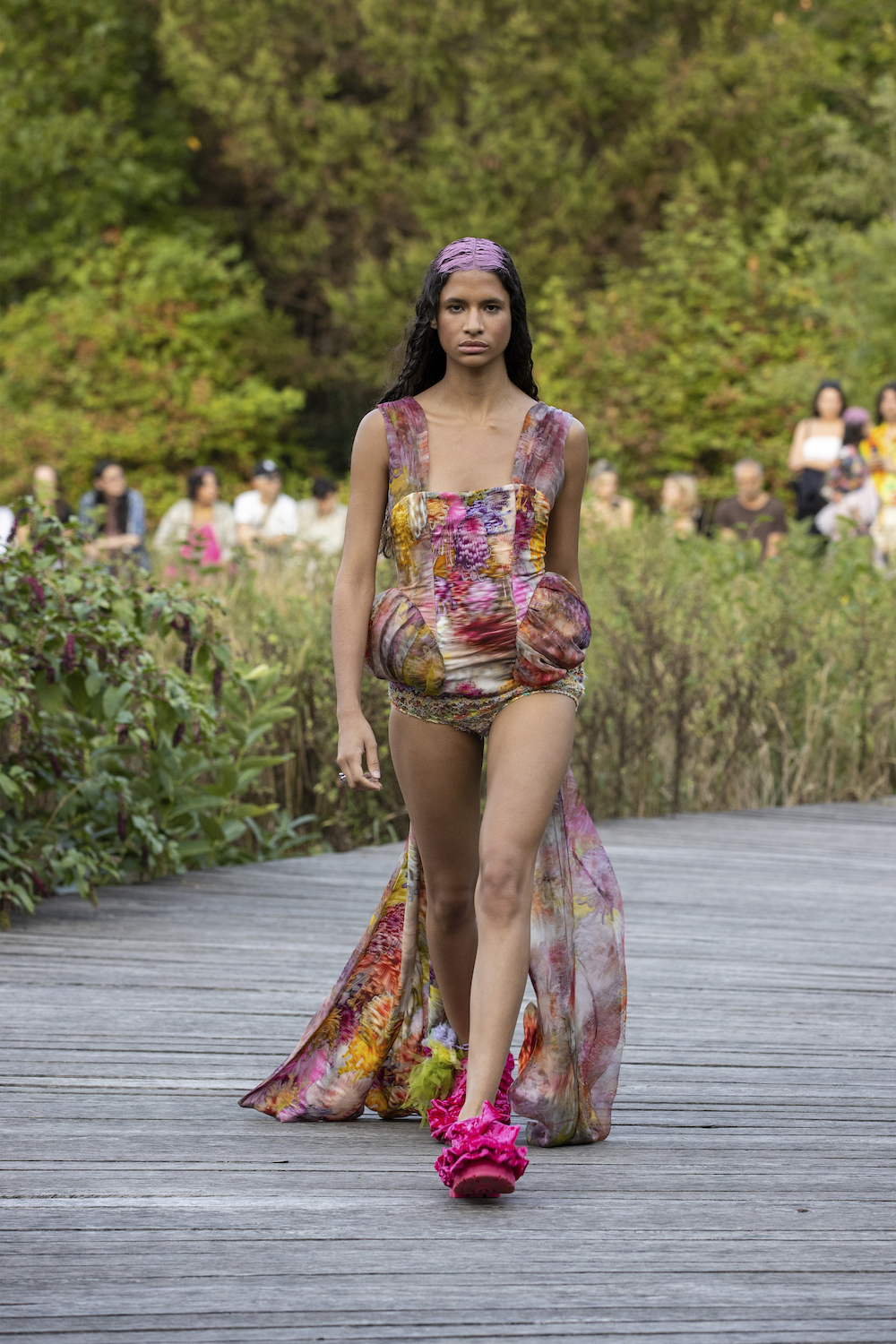 Collina_Runway_27
