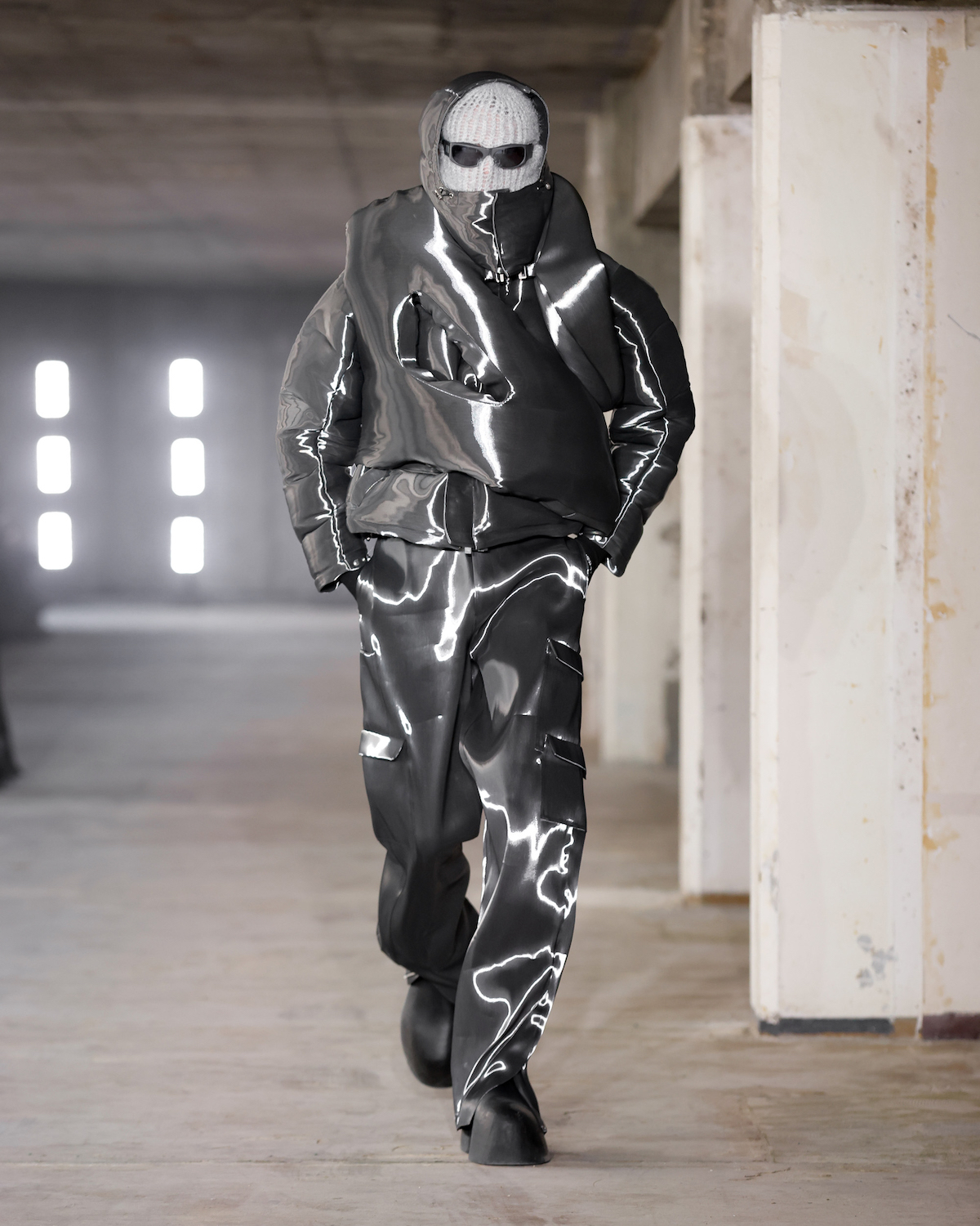 Heliot_Emil_fw23_runway_20