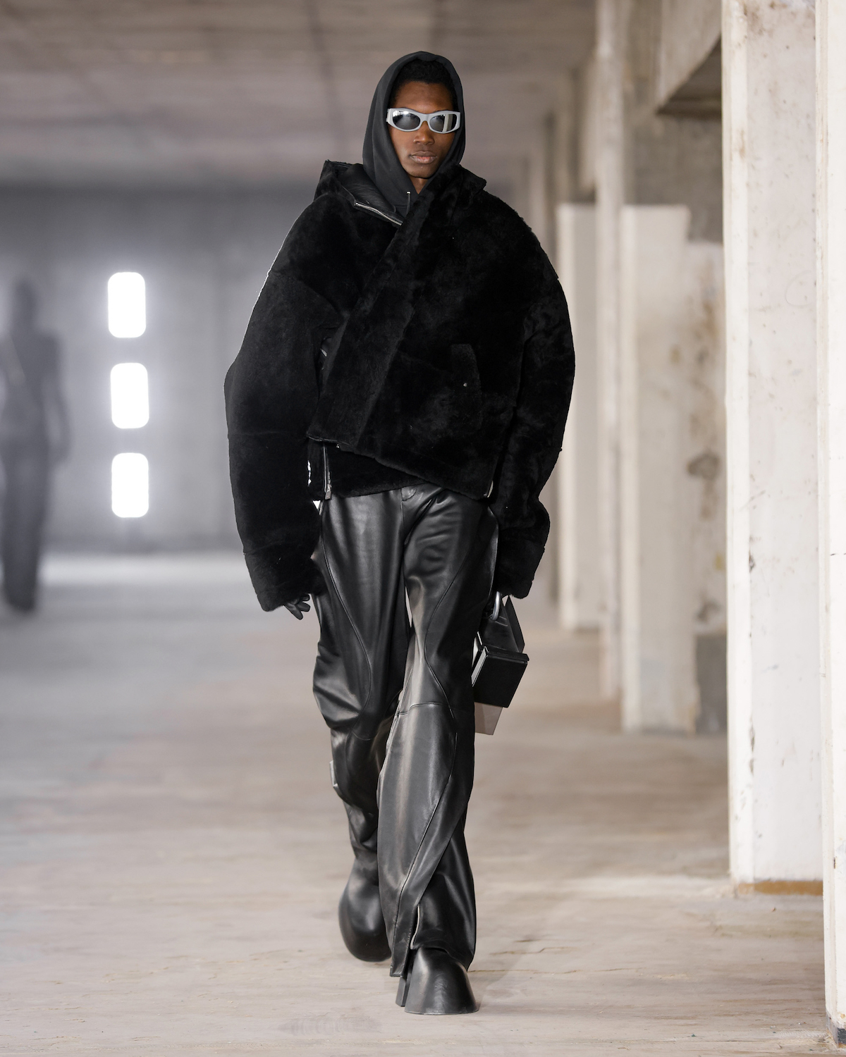 Heliot_Emil_fw23_runway_29