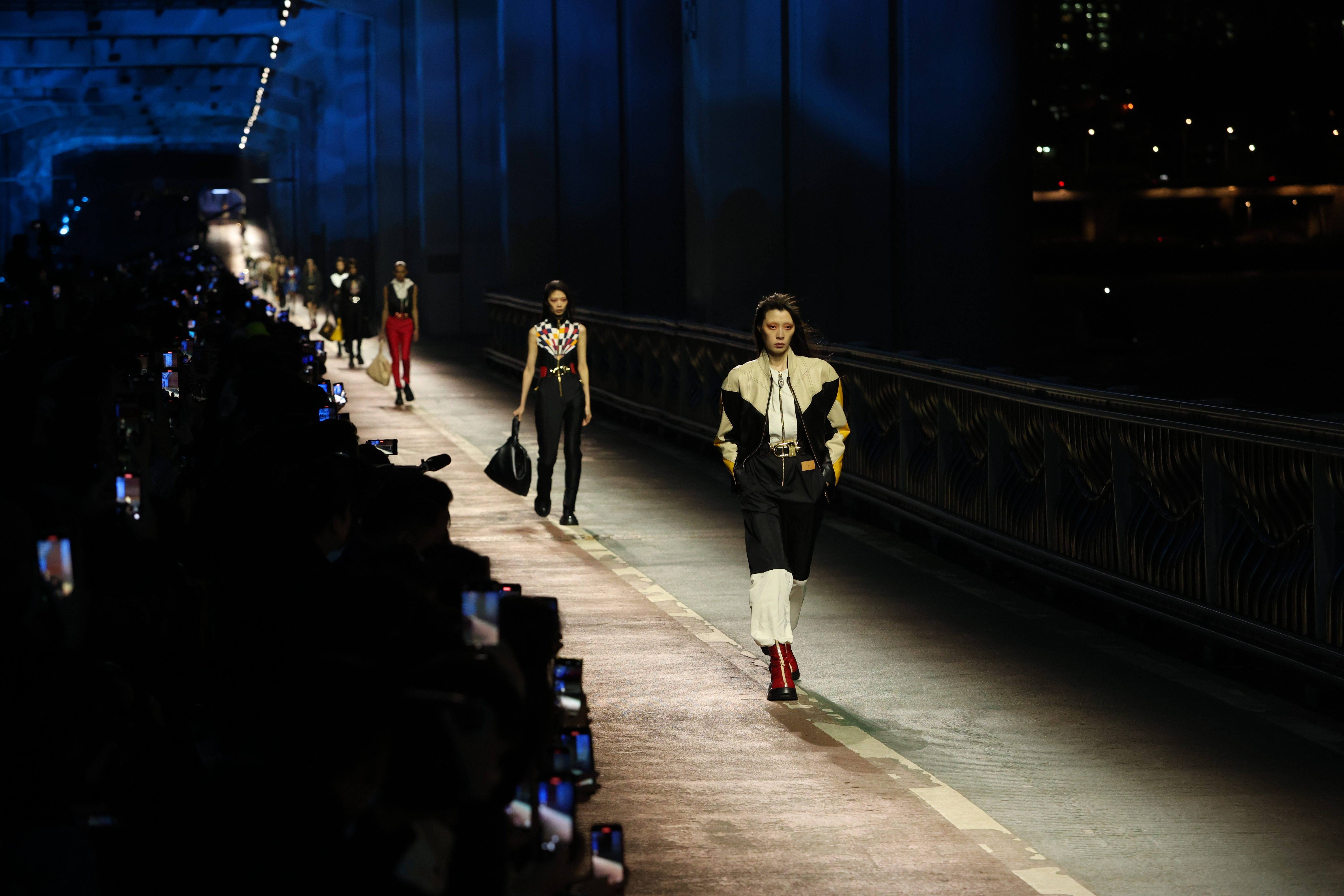 LOUIS VUITTON WOMEN PREFALL 2023 FINALE