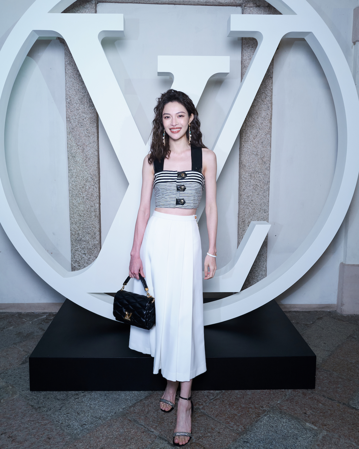 ELAINE ZHONG