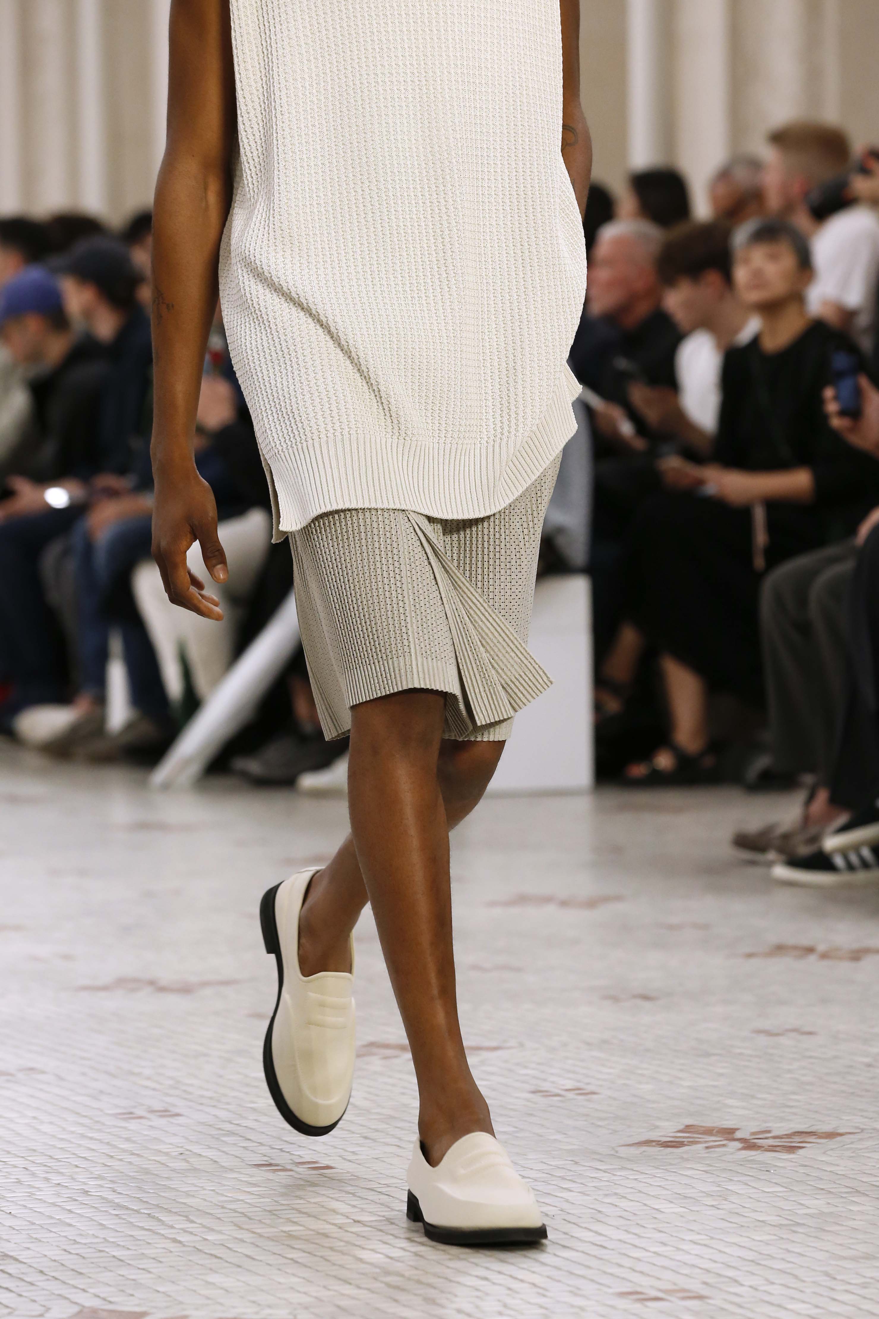 DETAILS_HOMME-PLISSE-ISSEY-MIYAKE_SS24_LOW_03-1600x2400