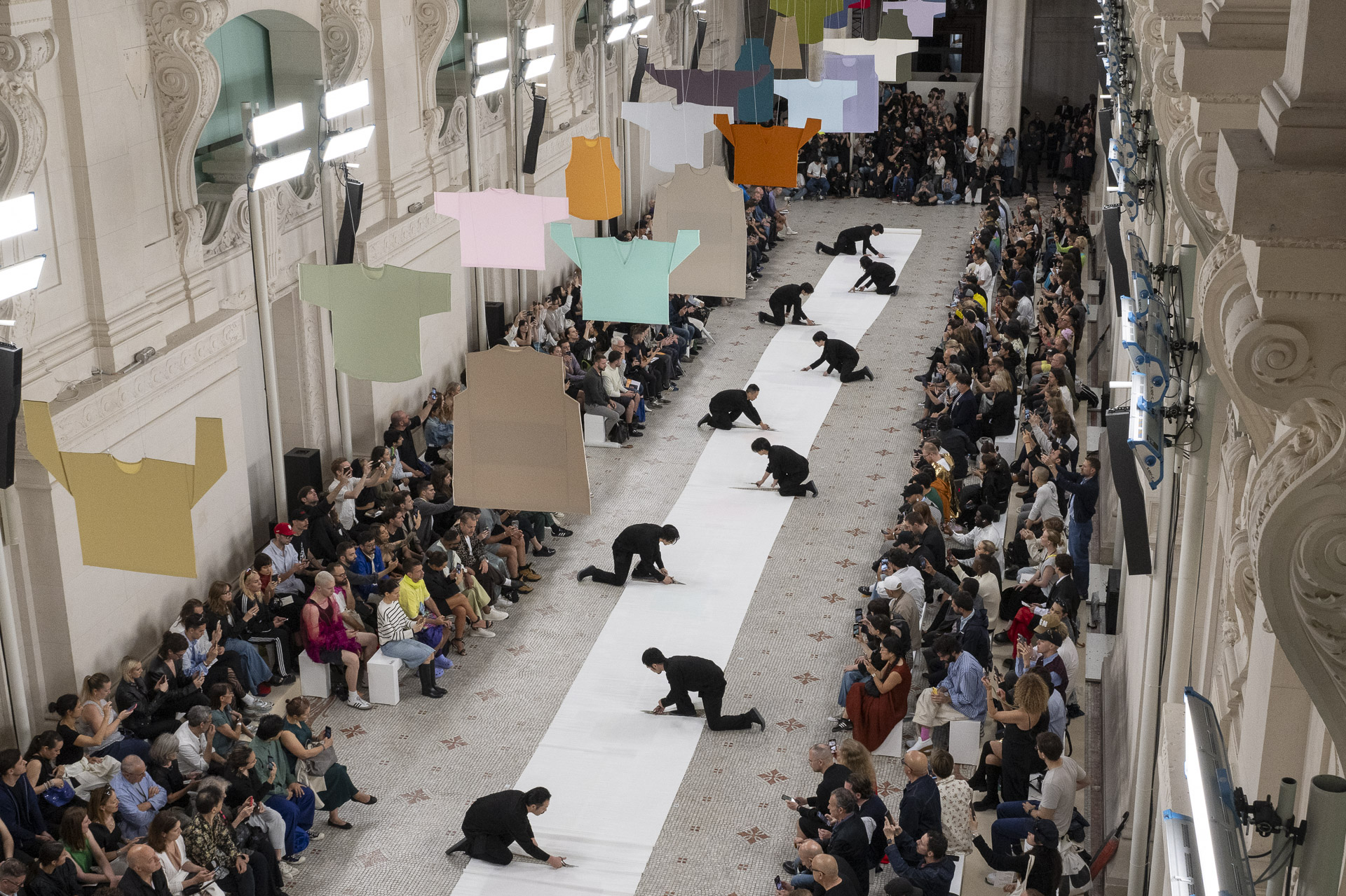 HOMME PLISSÉ ISSEY MIYAKE SPRING SUMMER 2024, Show Space