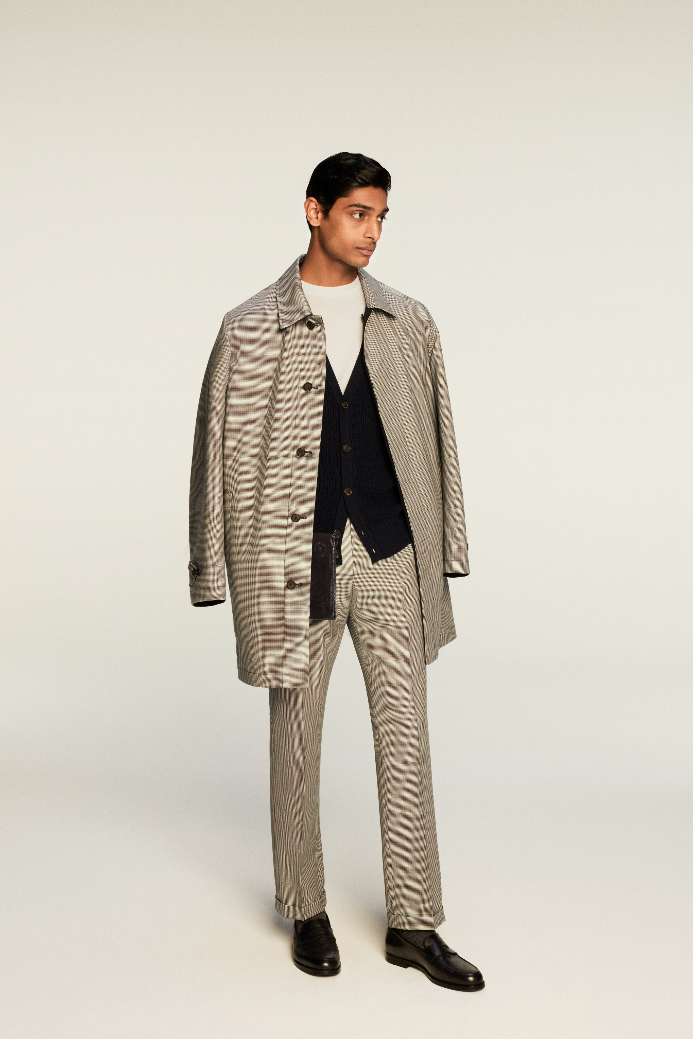 LOOK-2-1600x2400